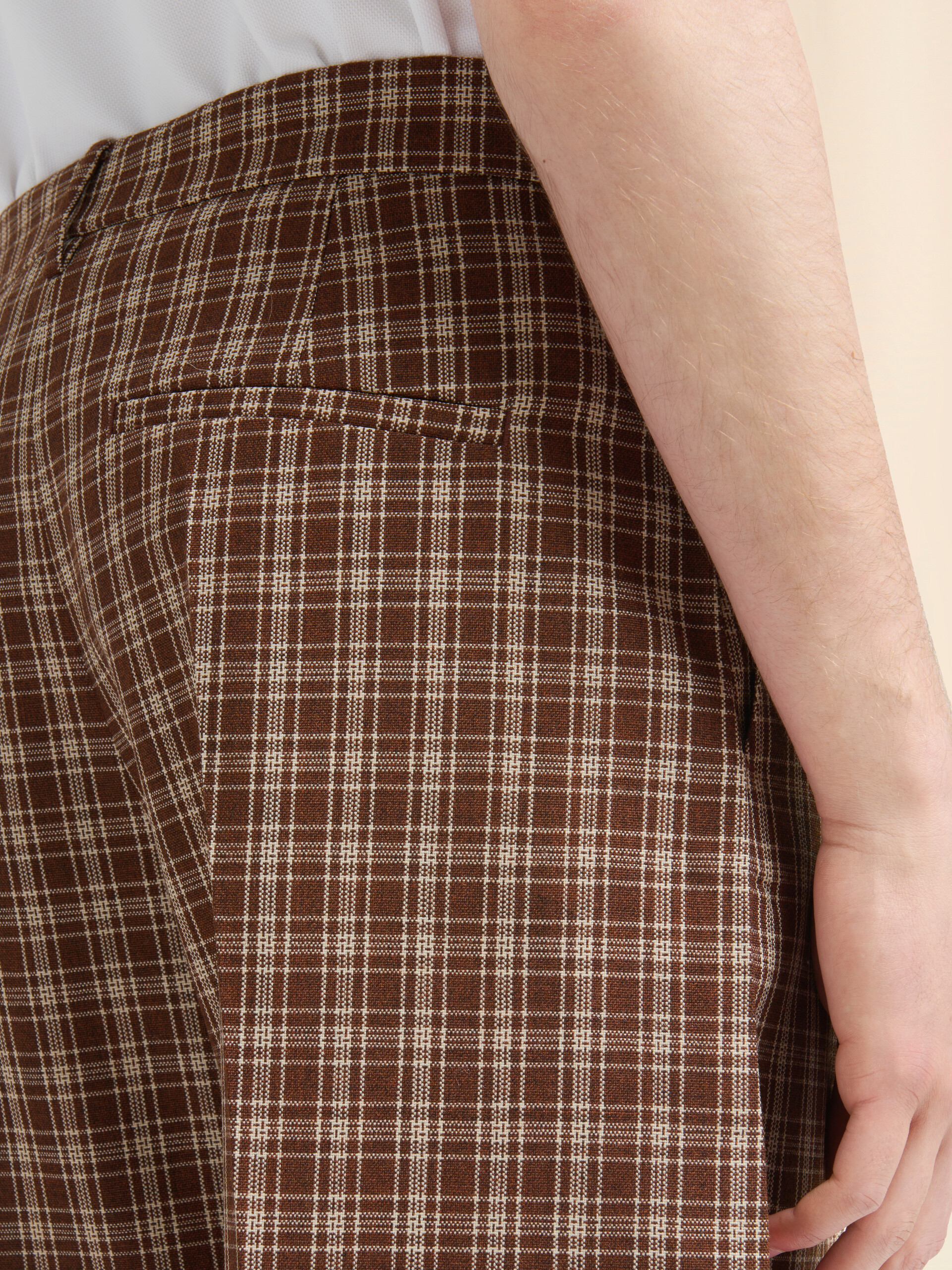 Brown wool trousers with checked pattern - Pants - Image 4