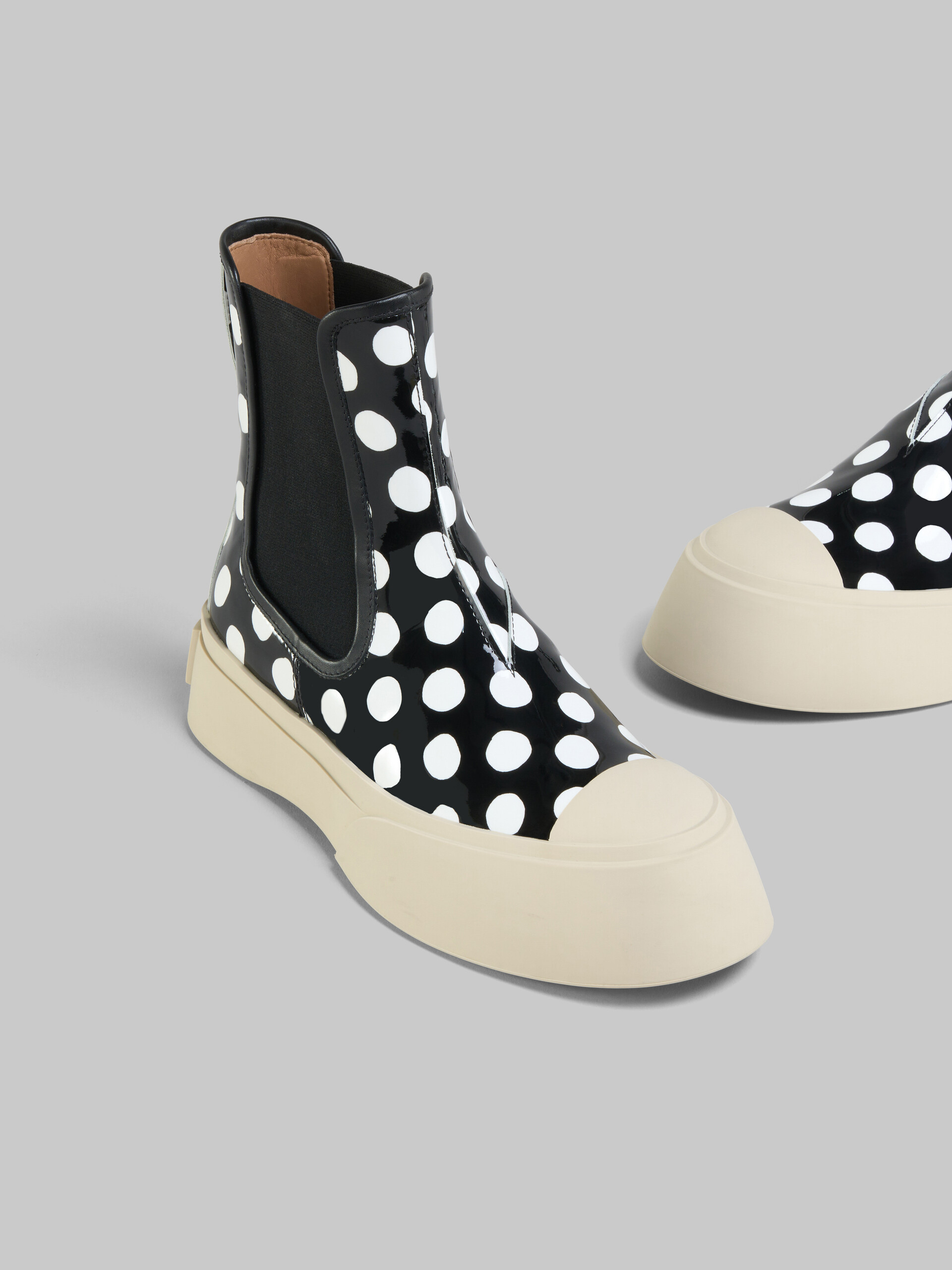 Black and white polka-dot patent leather Pablo Chelsea boot - Boots - Image 4