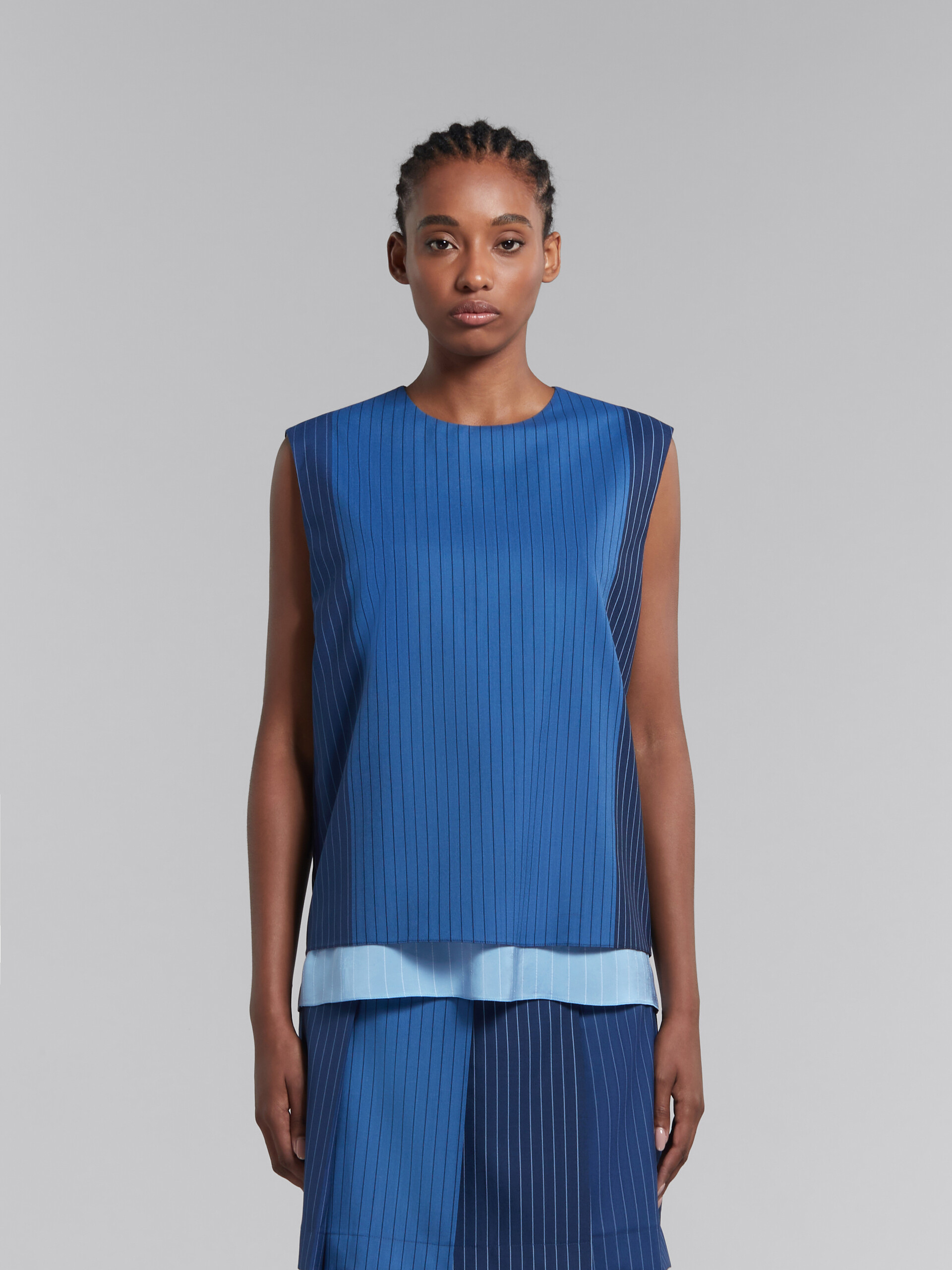 Blue dégradé pinstripe wool sleeveless top - Shirts - Image 2