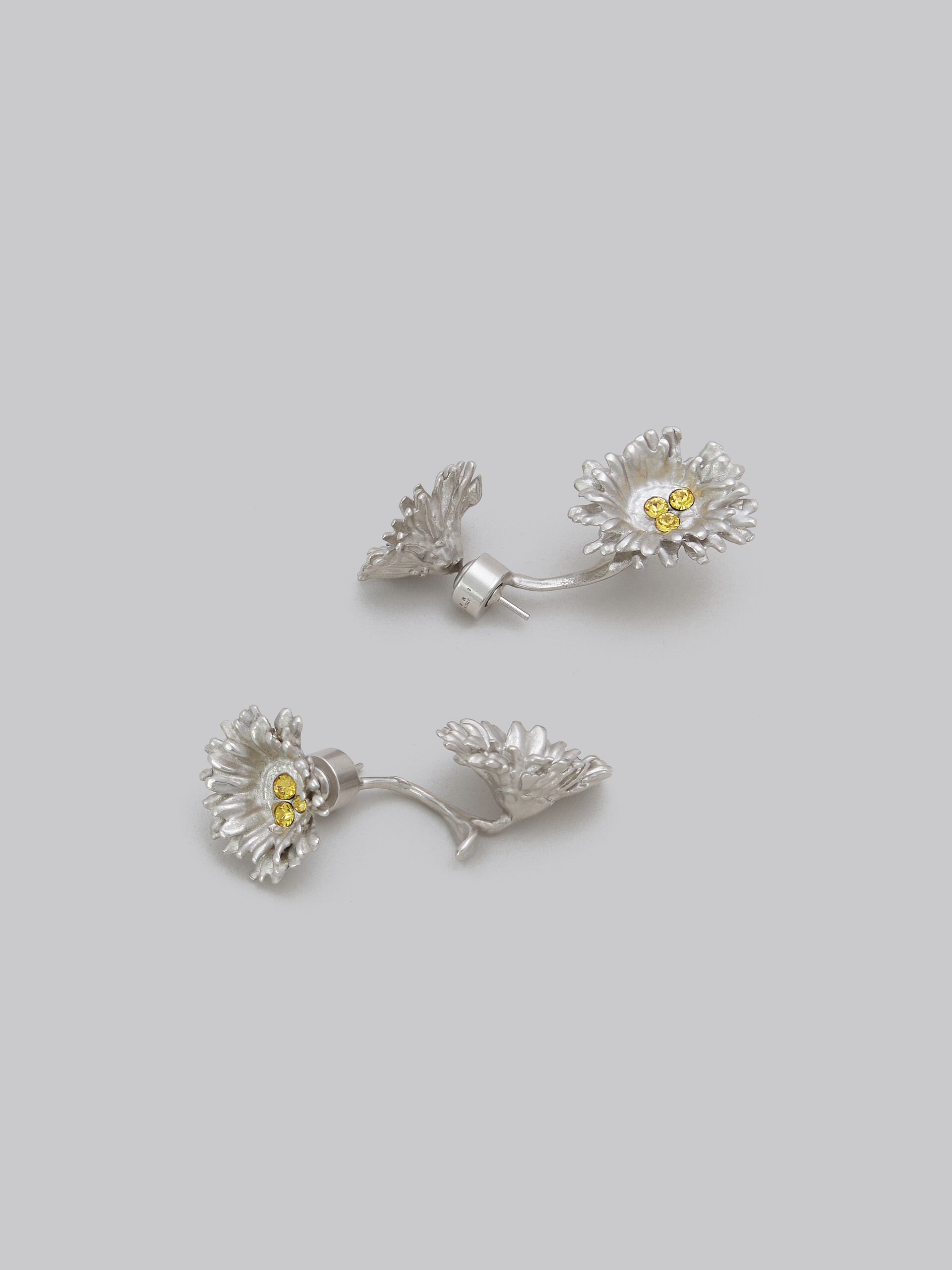 Metal daisy earrings with crystals - Earrings - Image 4