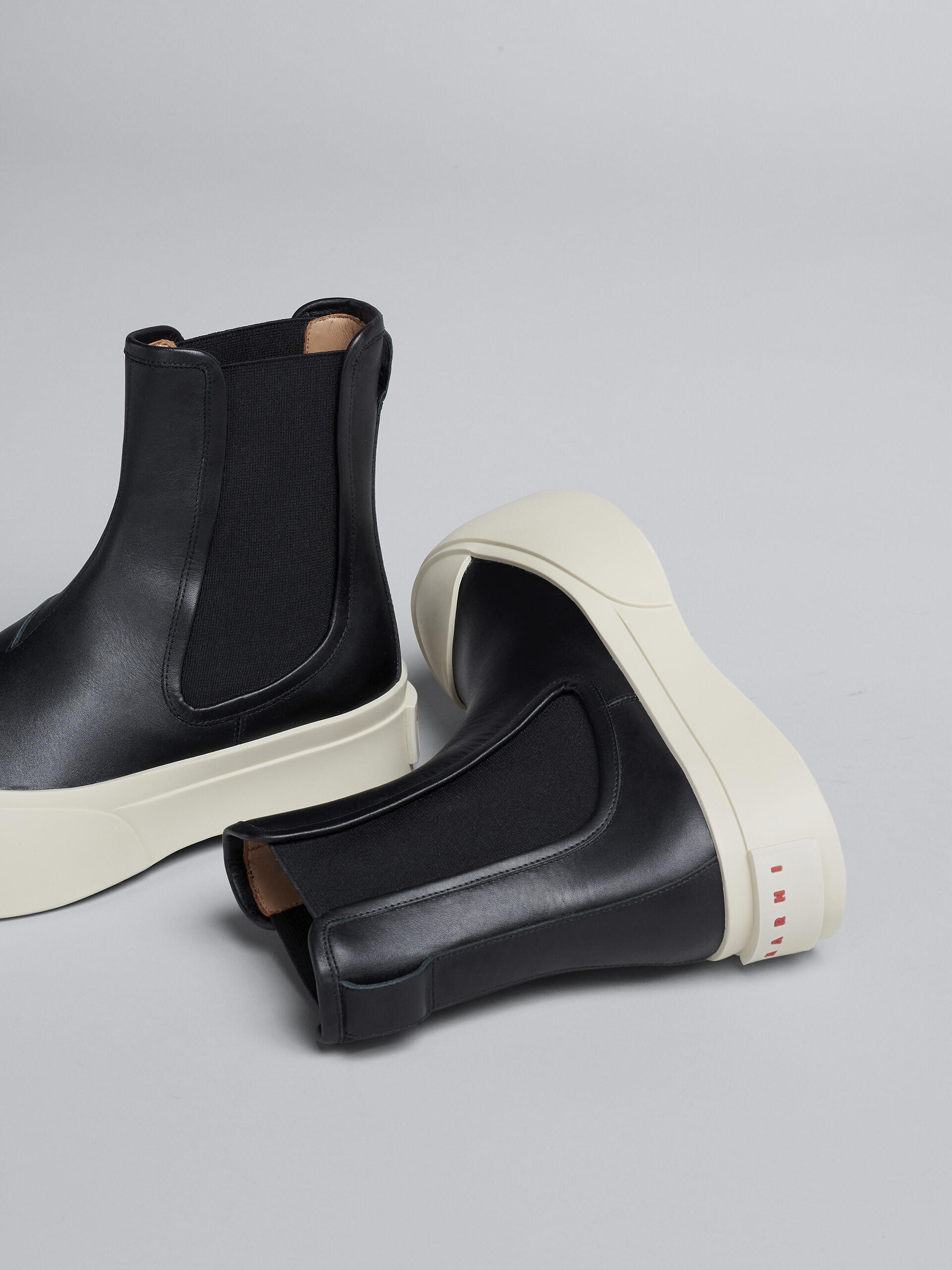 Black leather Pablo Chelsea boot - Boots - Image 4