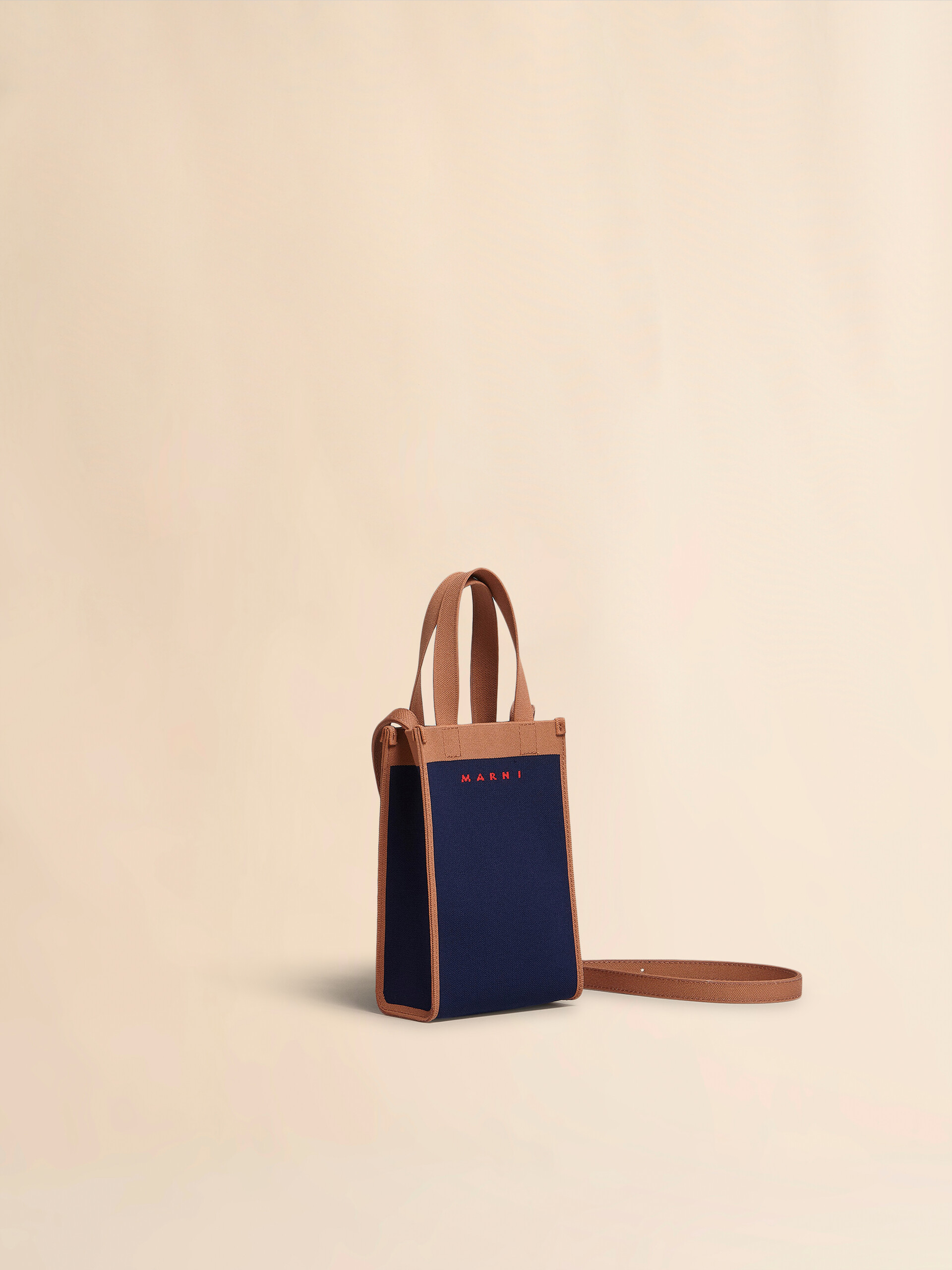 Sac porté épaule en jacquard bleu et marron - Sacs portés épaule - Image 5