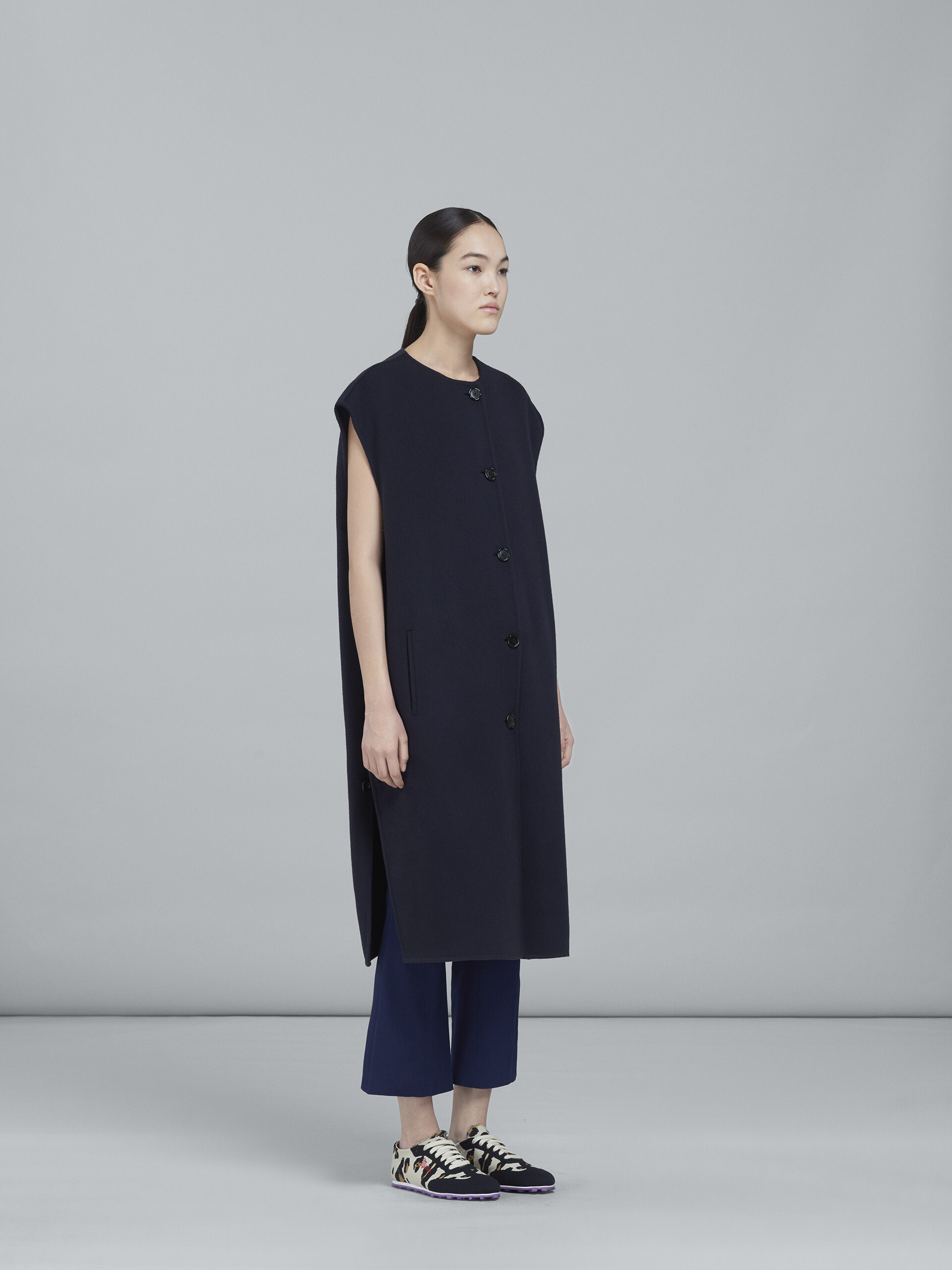 Wool and cashmere long vest - Waistcoats - Image 6