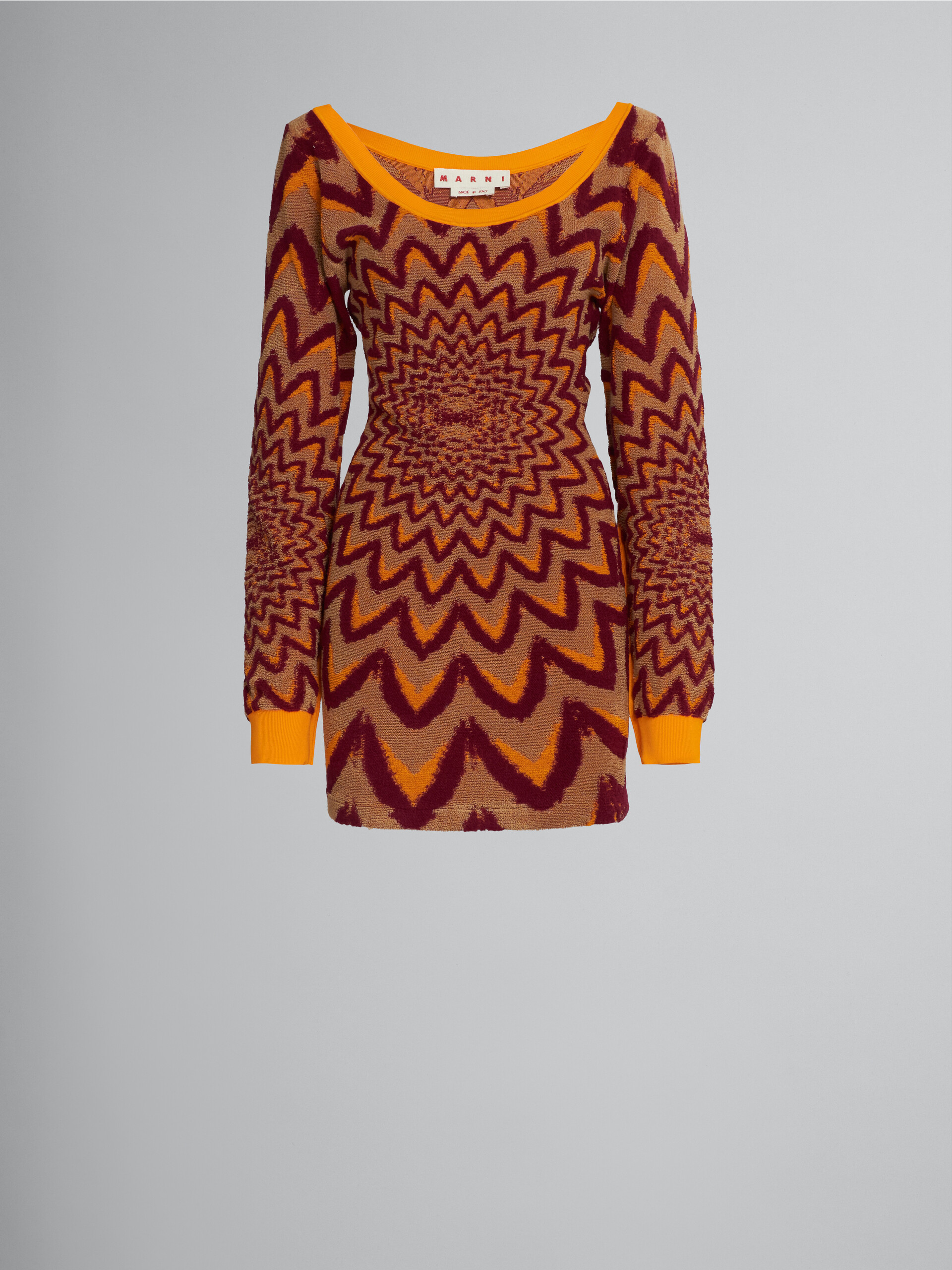 Short orange-tone dress with optical motif - Dresses - Image 1