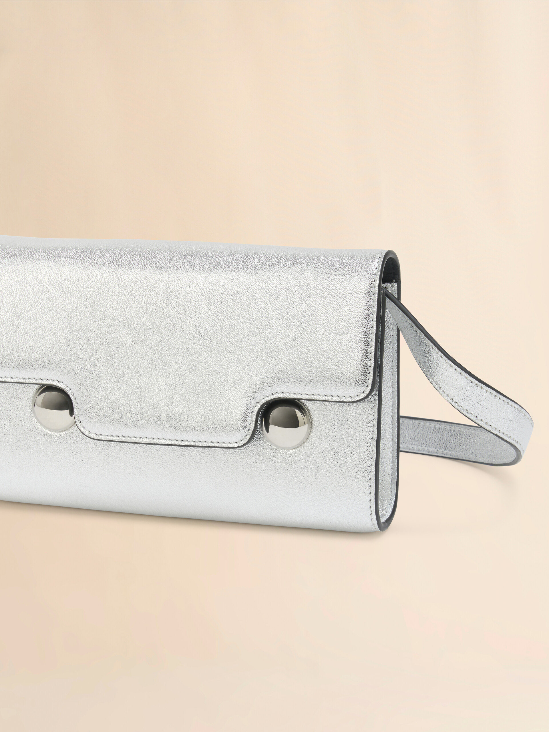 Silver leather Trunkaroo clutch - Pochette - Image 4