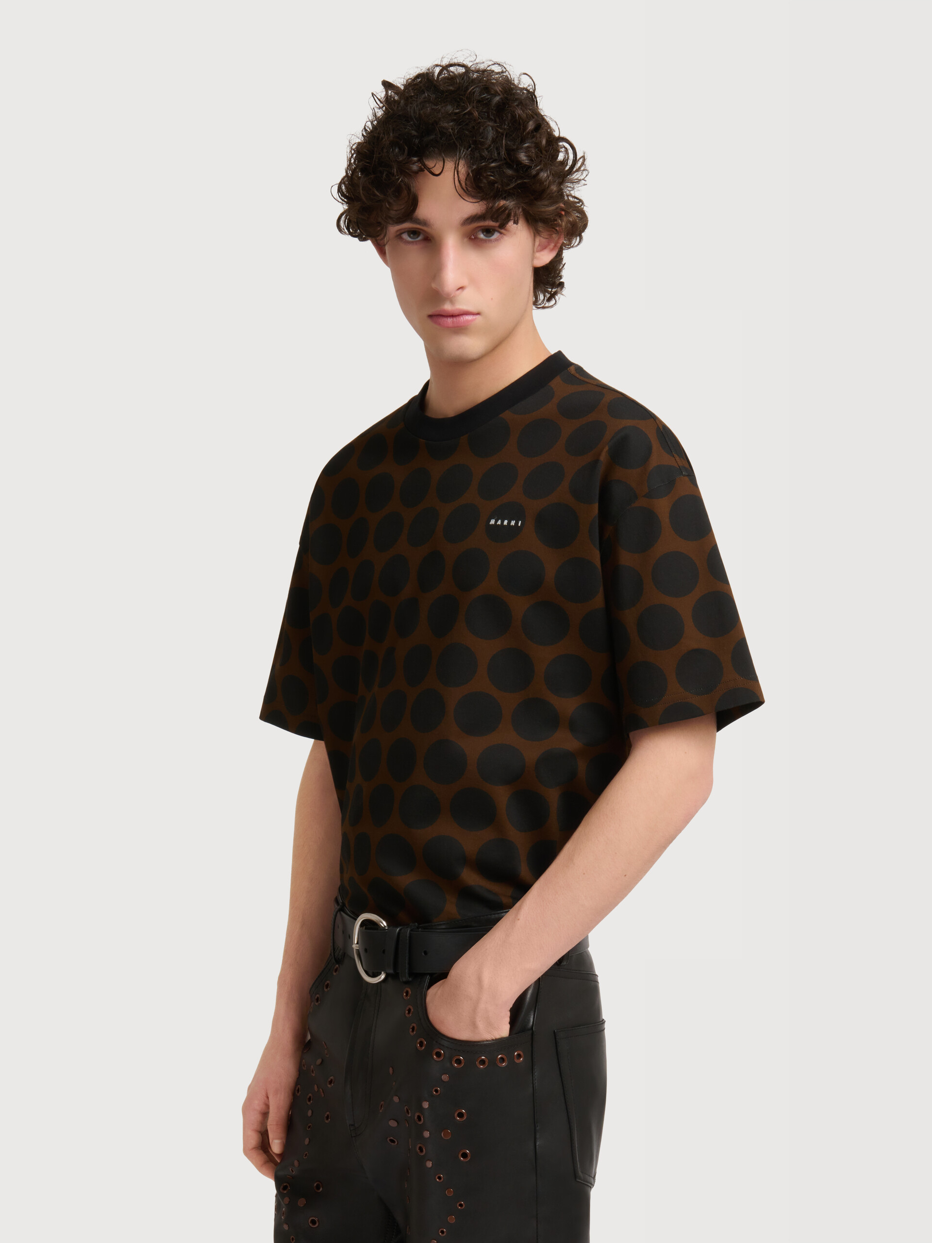 Brown cotton T-shirt with Polka Rhythm print - Shirts - Image 3