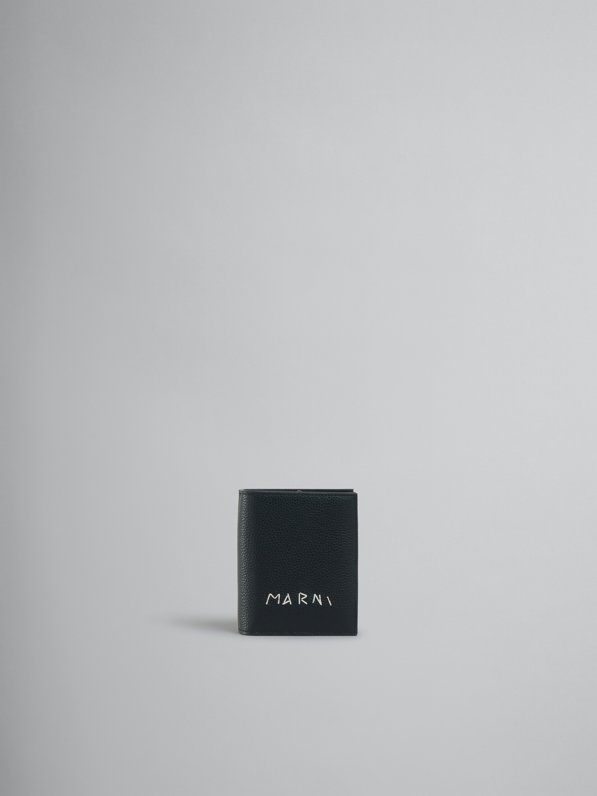ブラック レザー メンディング 二つ折りジップアラウンドウォレット - 財布 - Image 1