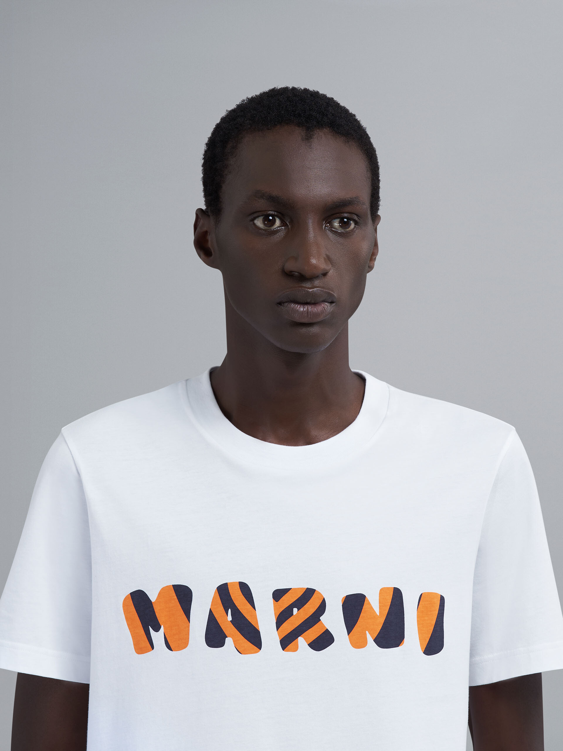 有機栽培ジャージー製 ロゴ入りTシャツ | Marni 有機栽培ジャージー製 ロゴ入りTシャツ | Marni