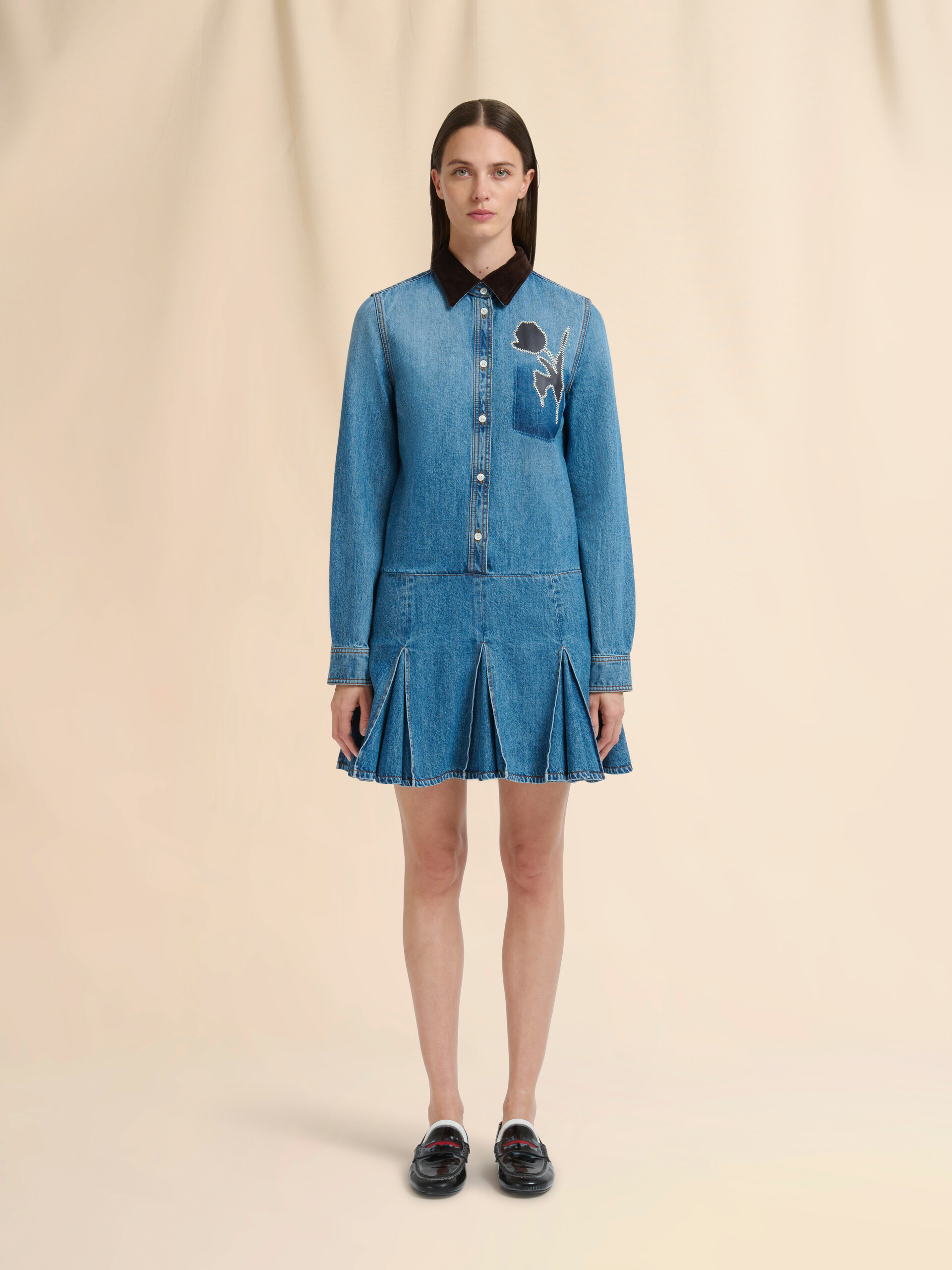 Blue denim mini dress with pleated skirt - Dresses - Image 2