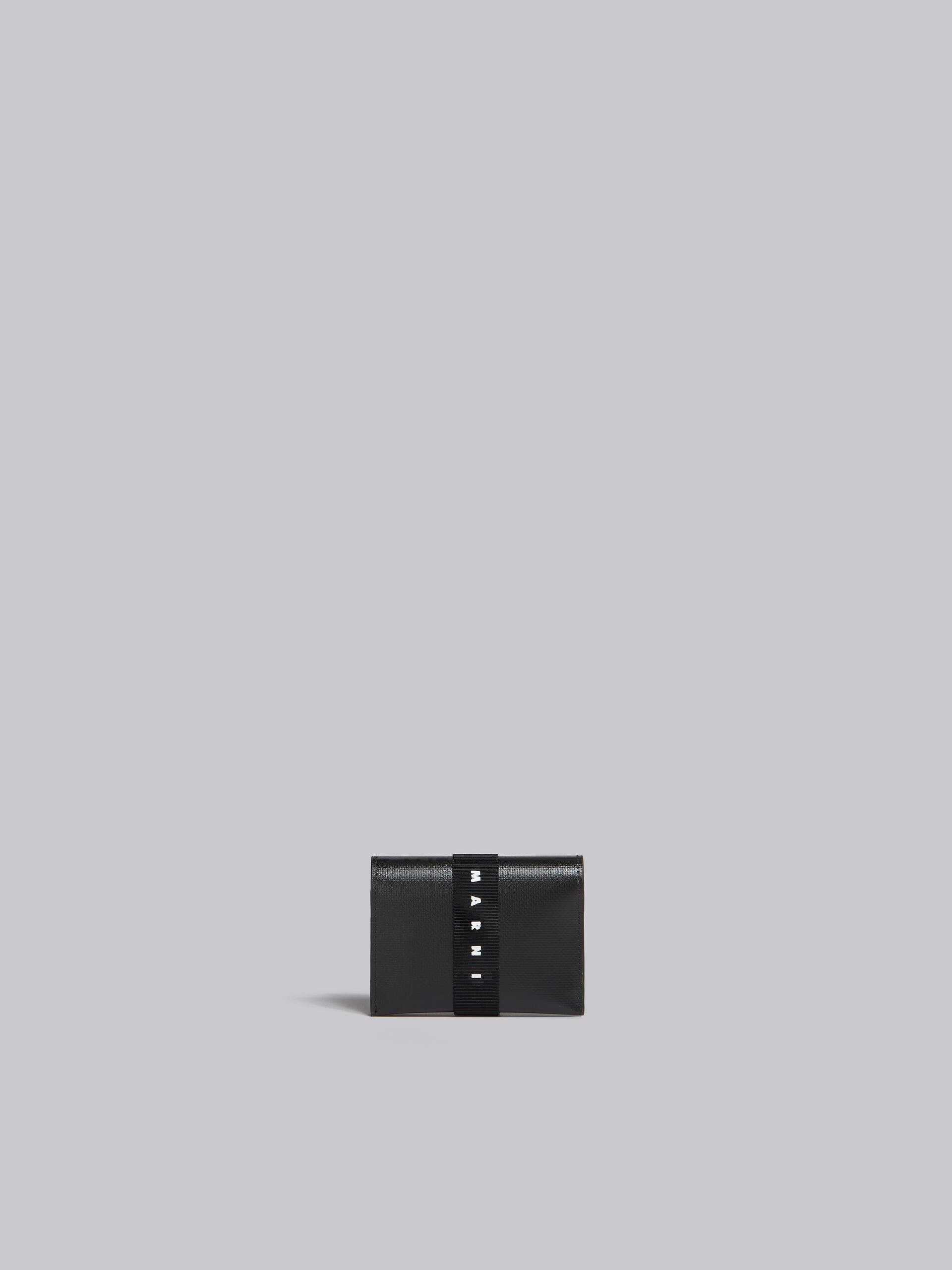 Portacarte bi-fold nero con cinturino logato - Portafogli - Image 3
