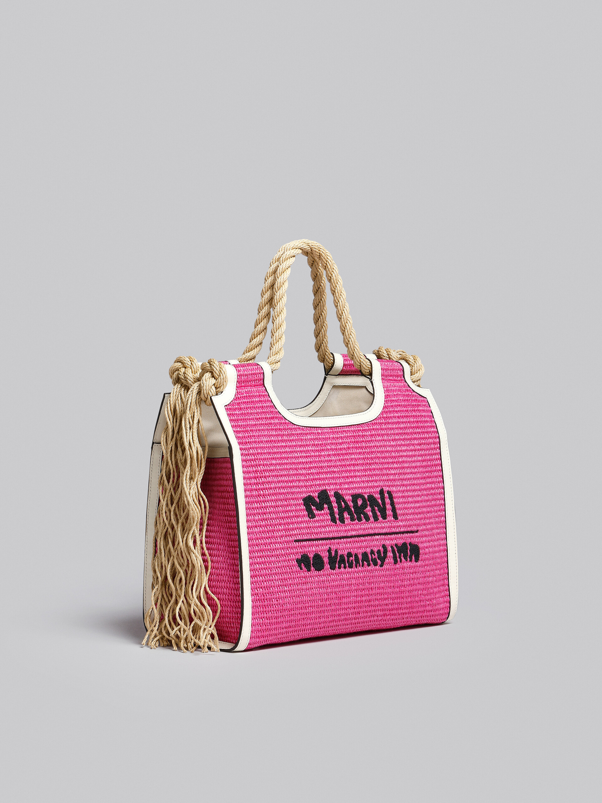 Marni x No Vacancy Inn - Marcel Tote Bag in pink raffia with white trims - Handbag - Image 6