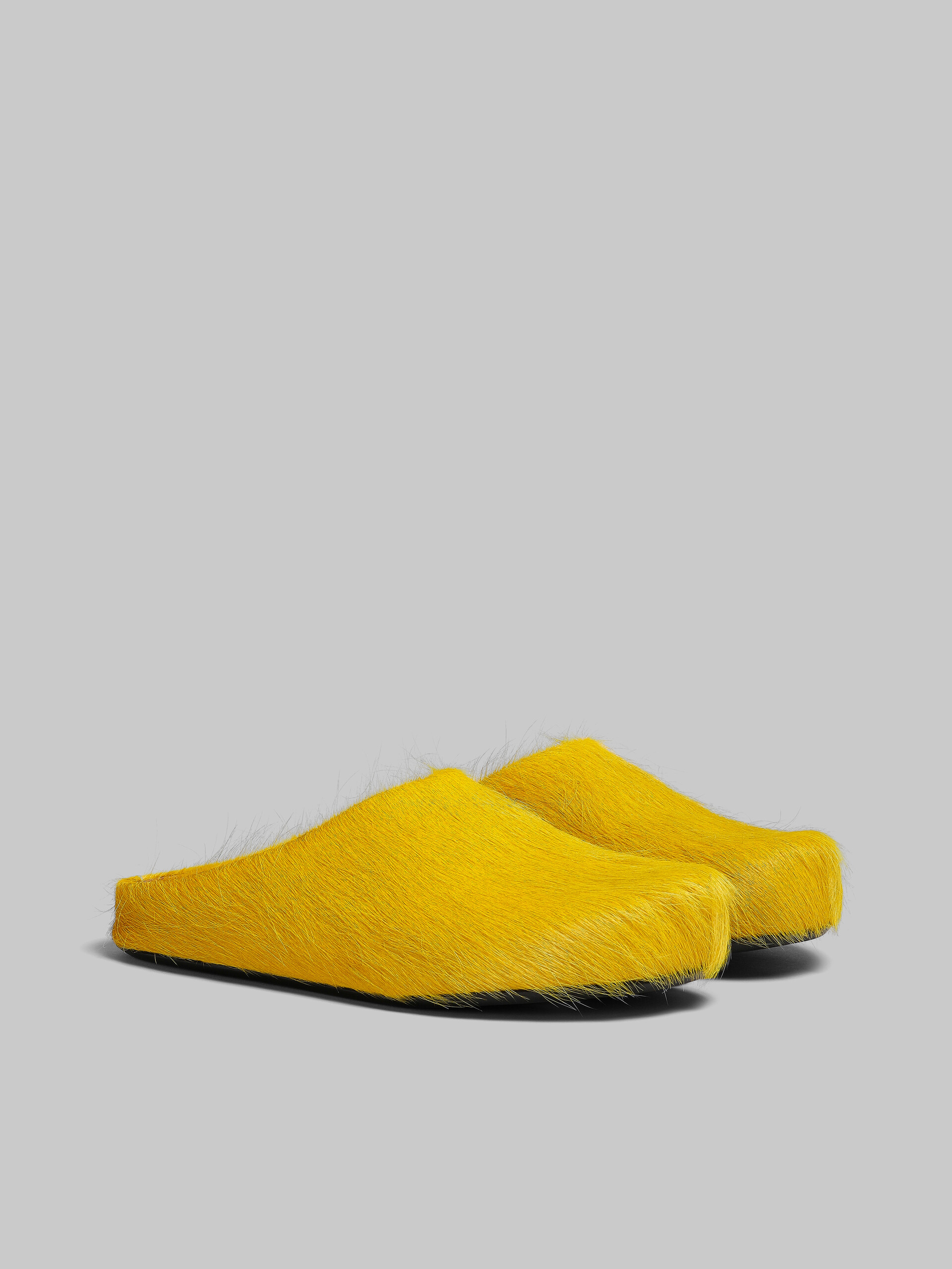 Yellow long haircalfskin Fussbett sabot - Clogs - Image 2