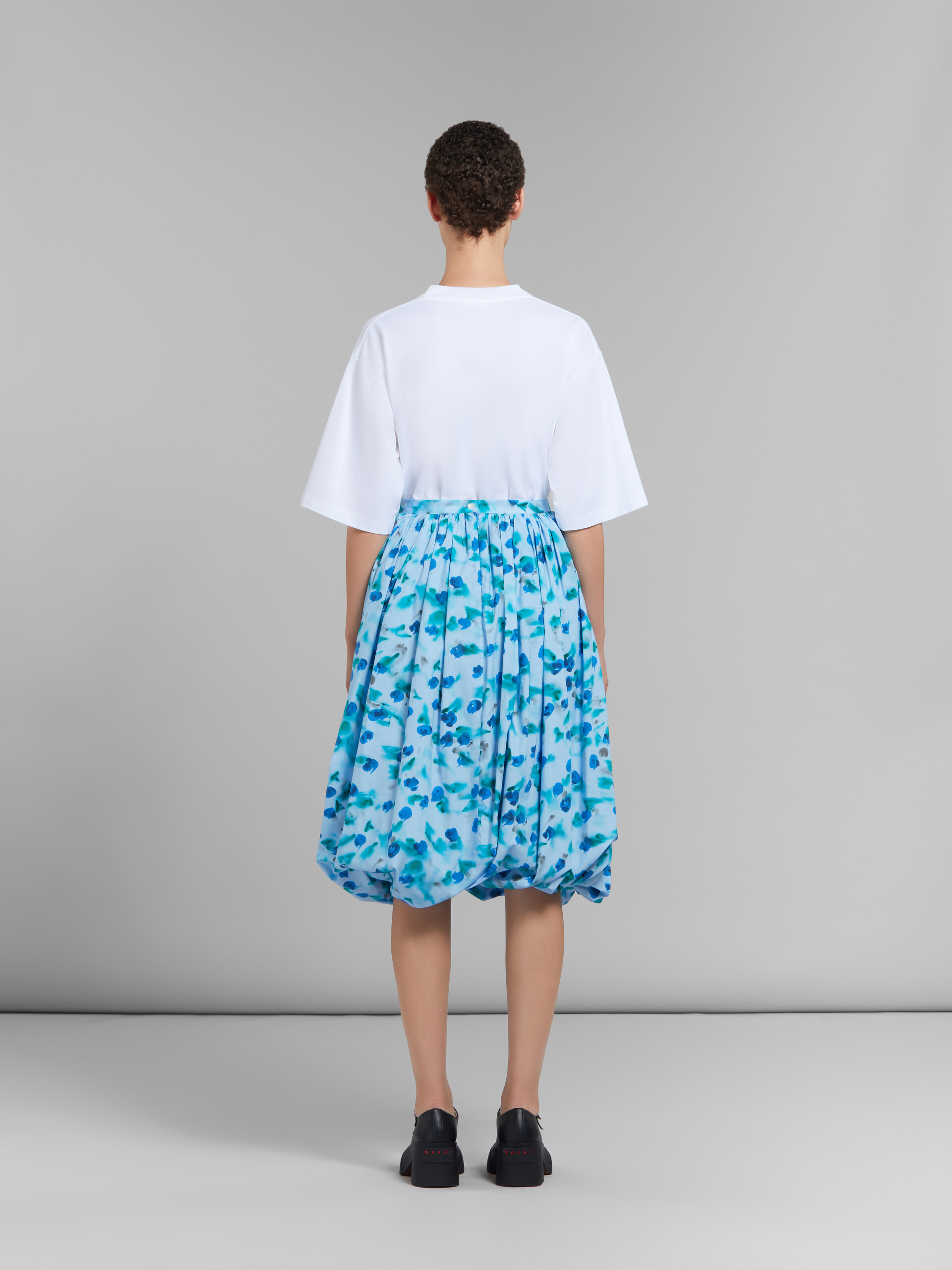 Falda midi globo de popelina azul claro con estampado Reverie - Faldas - Image 3