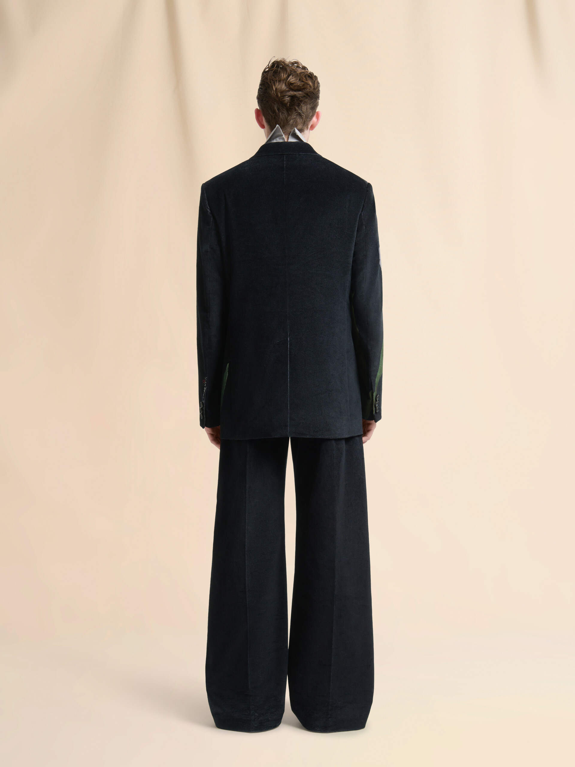 Black velvet blazer with tulip print - Jackets - Image 3
