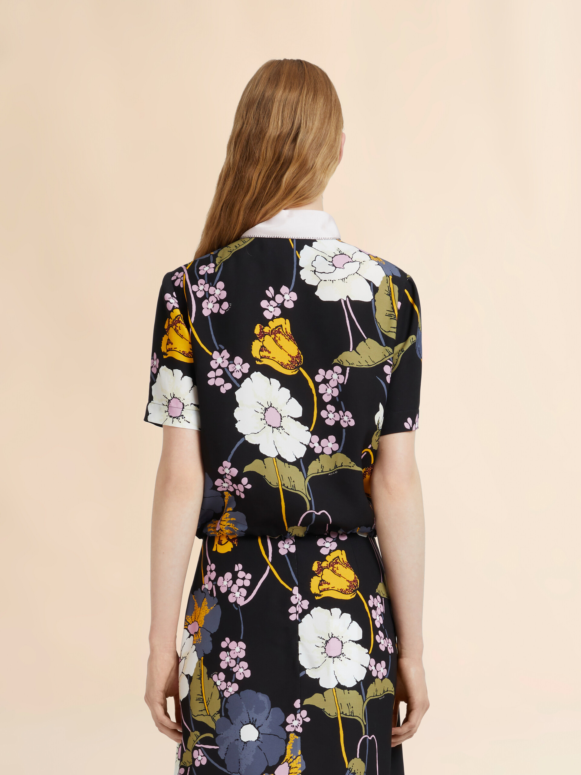 Melodiaプリント ブラック エンヴァースサテントップ - シャツ - Image 3