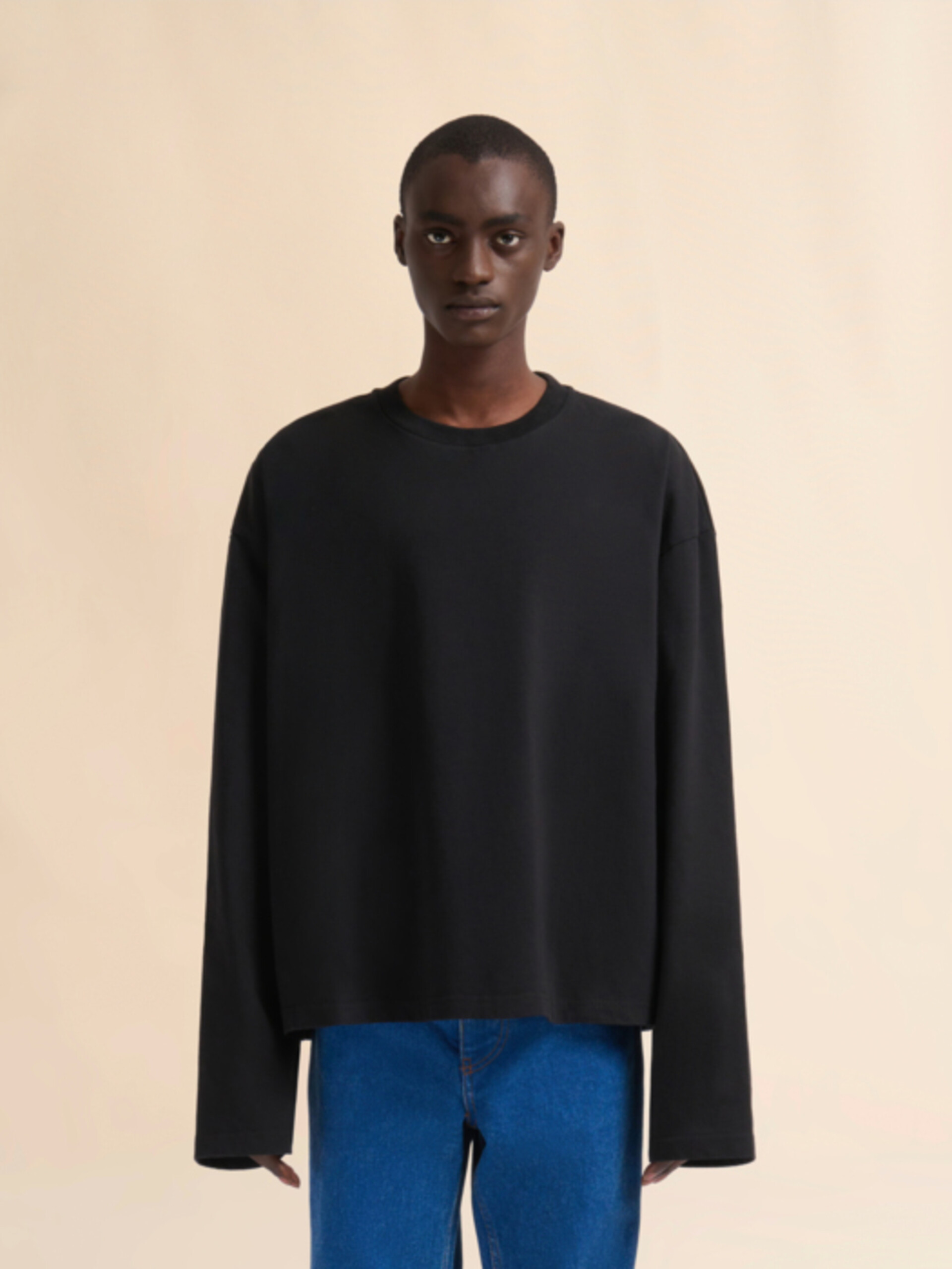 Black oversized organic cotton T-shirt - Shirts - Image 2