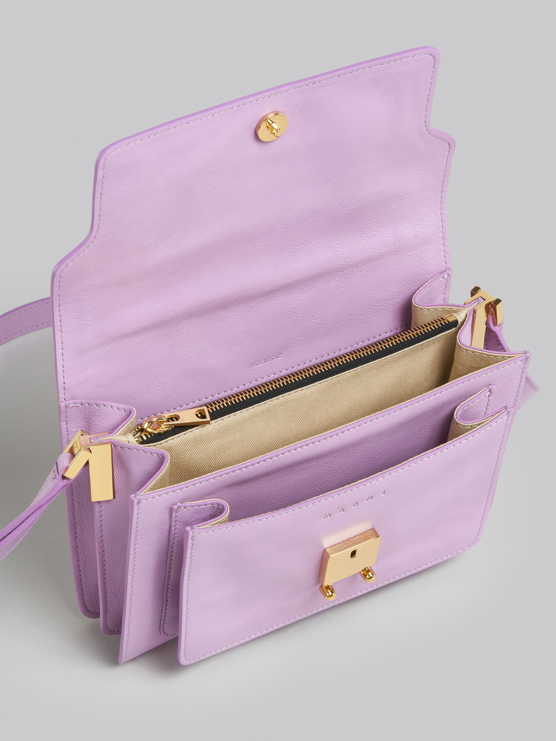 Trunk Soft medium bag in lilac leather - Shoulder Bags - Image 4
