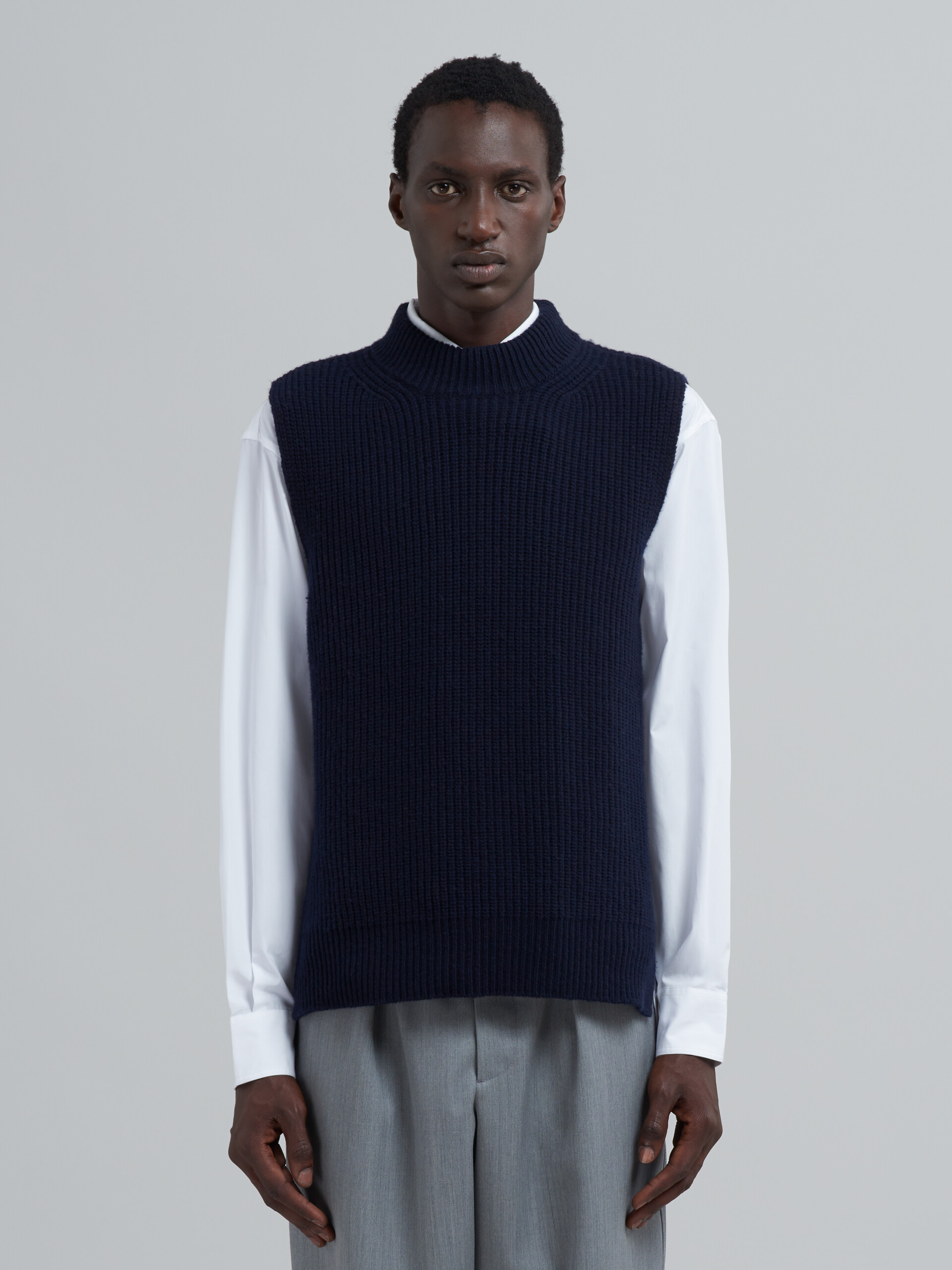 Asymmetric carded wool vest - Pullovers - Image 2