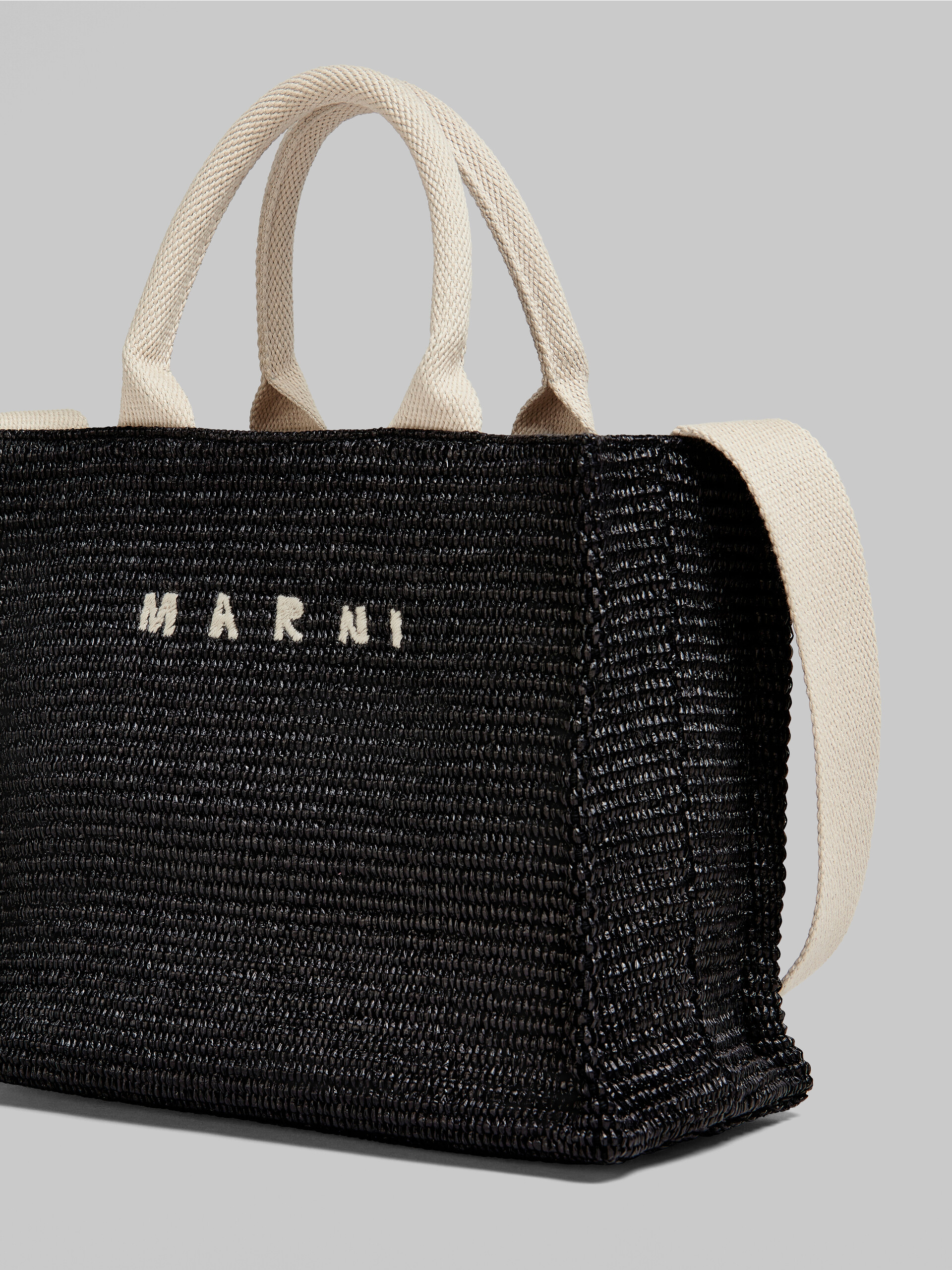 Small black raffia tote bag - Shopping Bags - Image 5