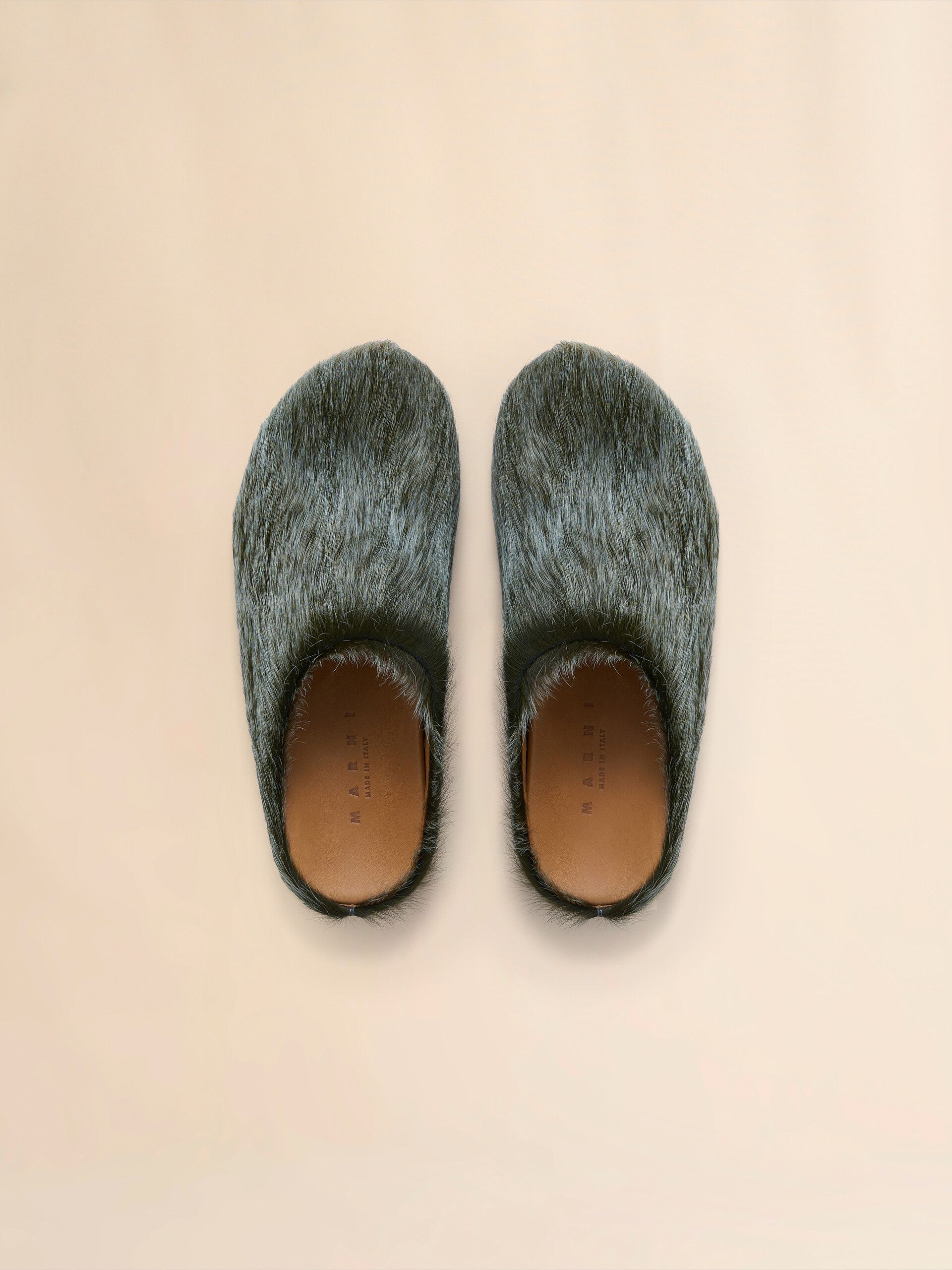Blue-grey long hair calfskin Fussbett sabot - Clogs - Image 4