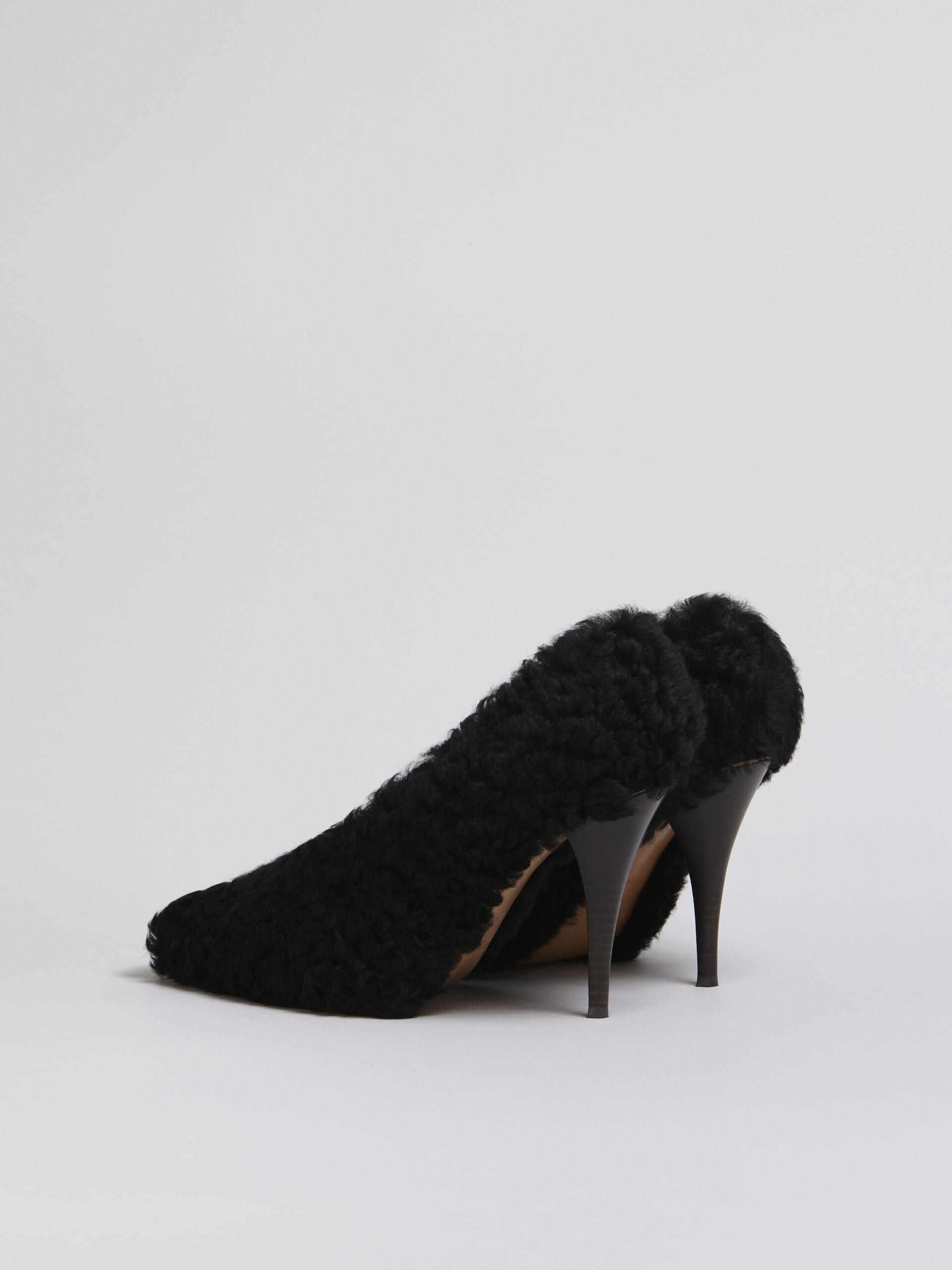 Shearling pump with heel covered in nappa - Pumps - Image 3