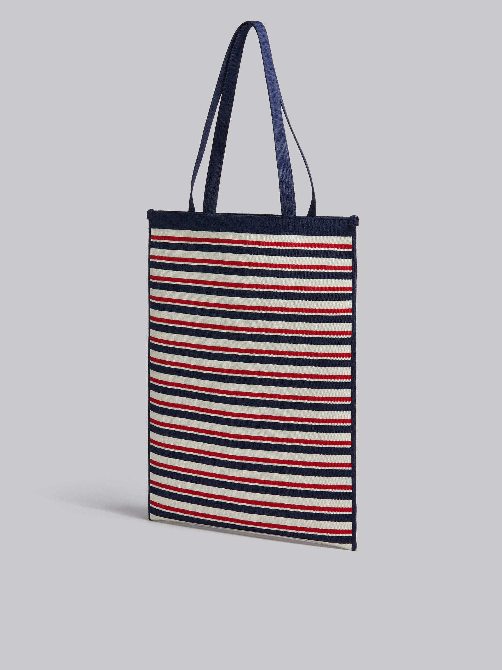 Flache Tote Bag aus Jacquard mit Streifen in Marineblau, Weiß und Rot - Shopper - Image 3