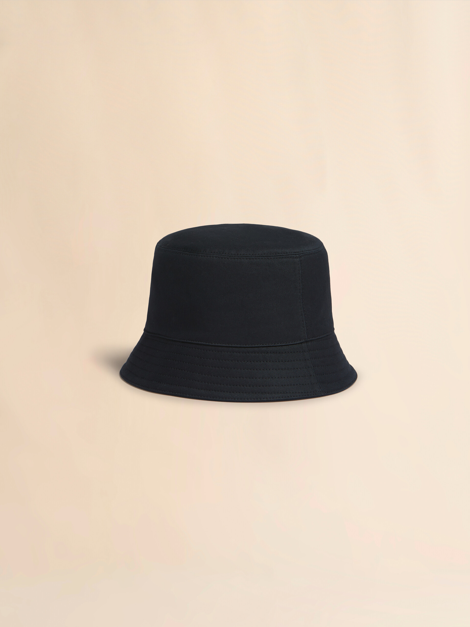 Black organic gabardine bucket hat with embroidered logo - Hats - Image 3