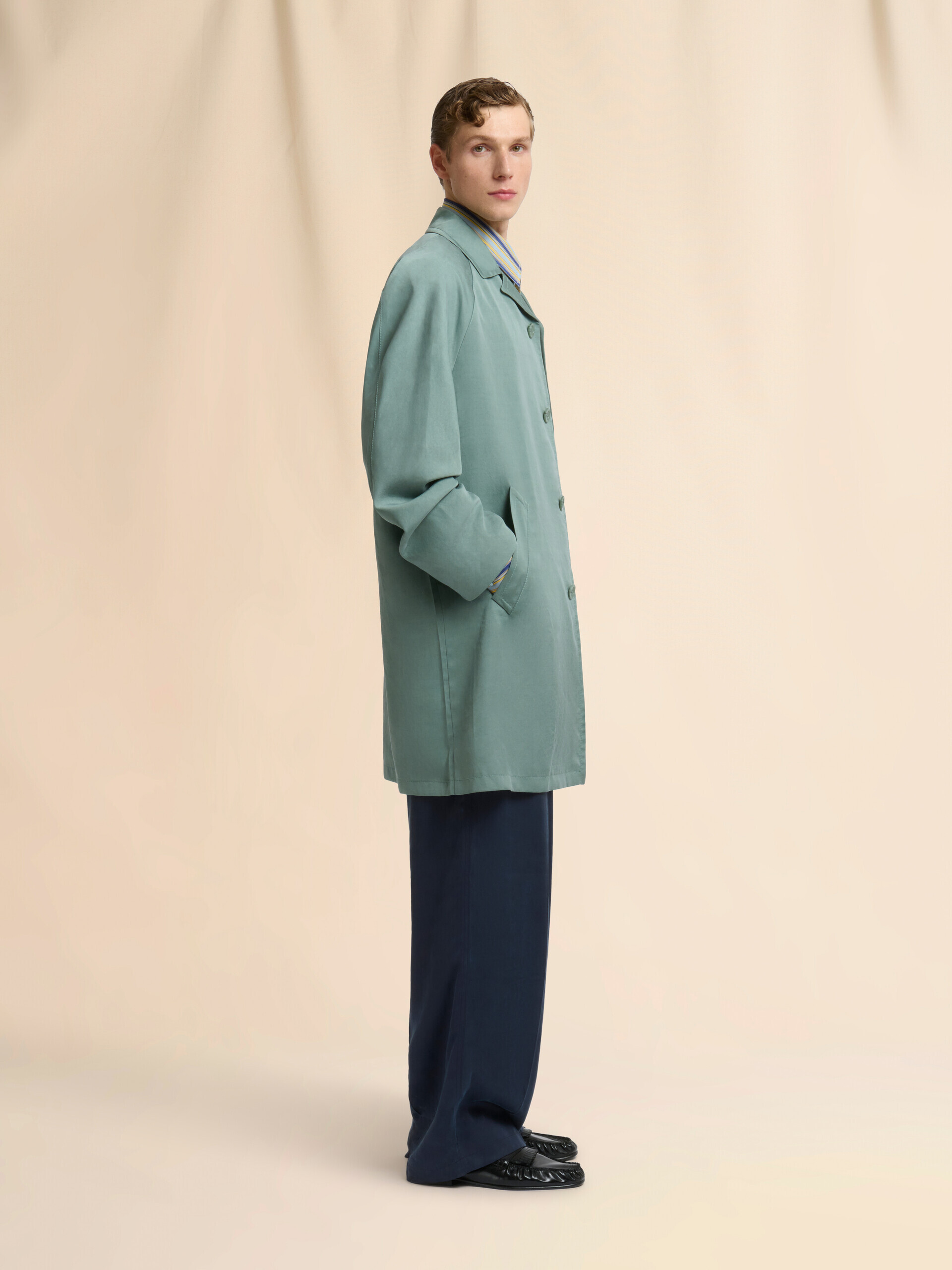 Green satin wide-leg trousers - Pants - Image 5