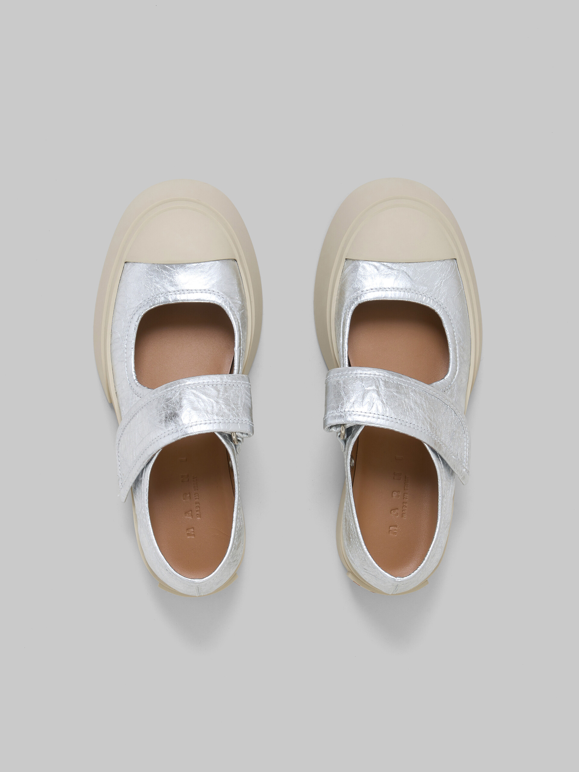 Zapatilla Mary Jane de piel plateada - Sneakers - Image 4