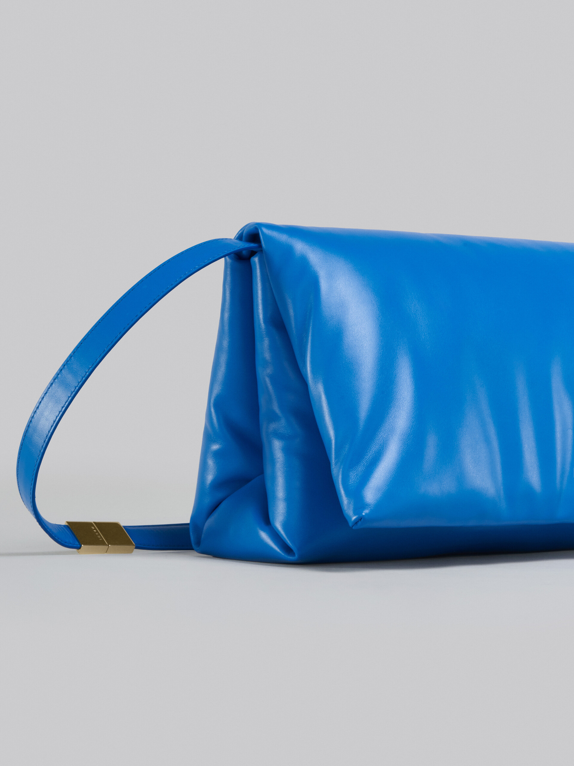 Large blue calsfkin Prisma bag - Shoulder Bag - Image 5
