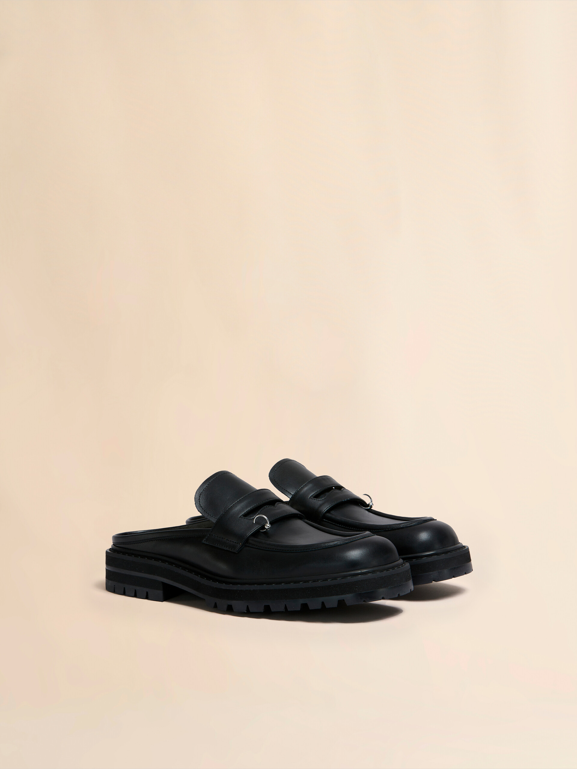 Black leather Piercing 2.0 chunky sabot loafer - Clogs - Image 2