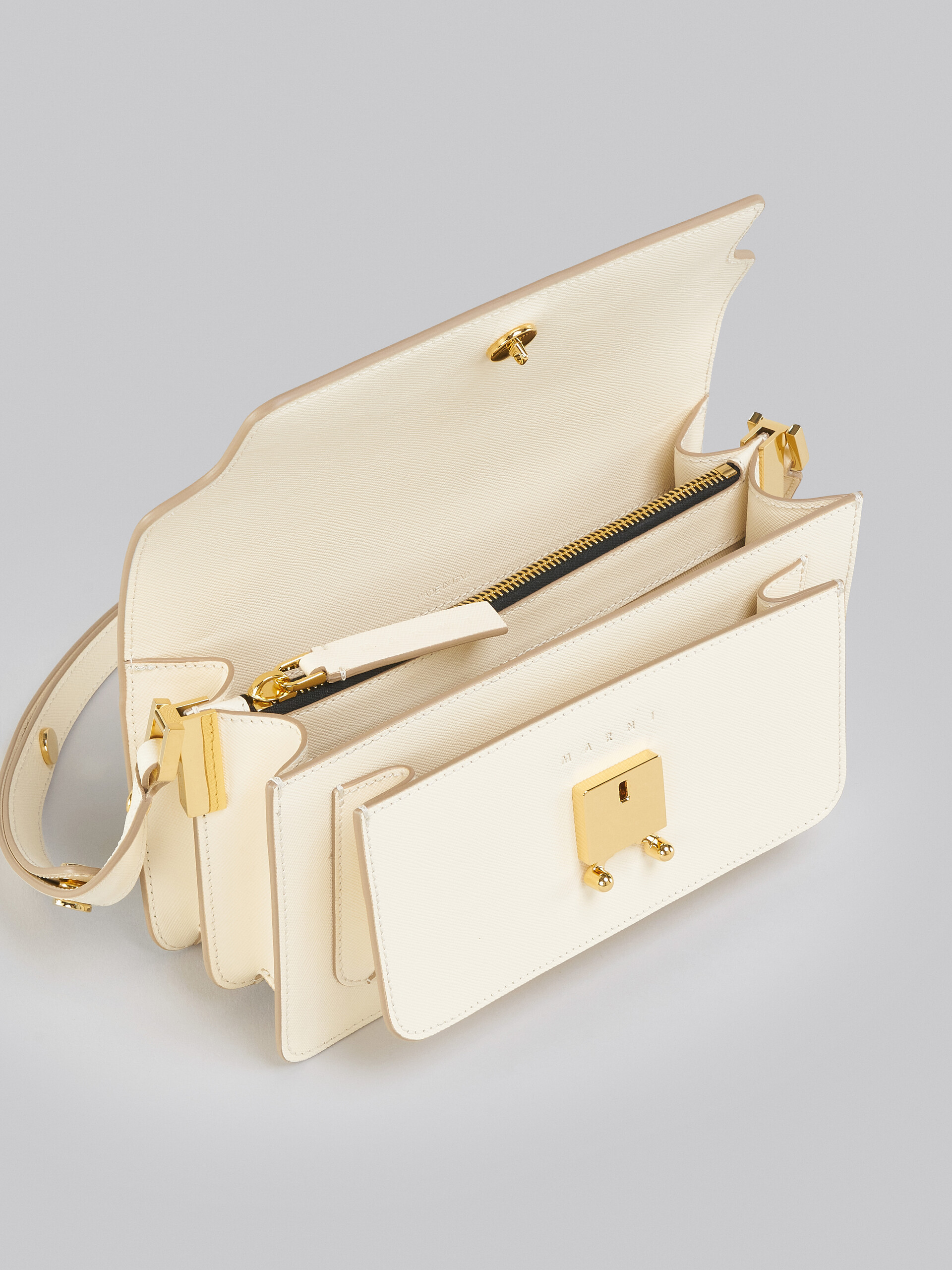 Trunk Bag E/W in white saffiano leather - Shoulder Bags - Image 4