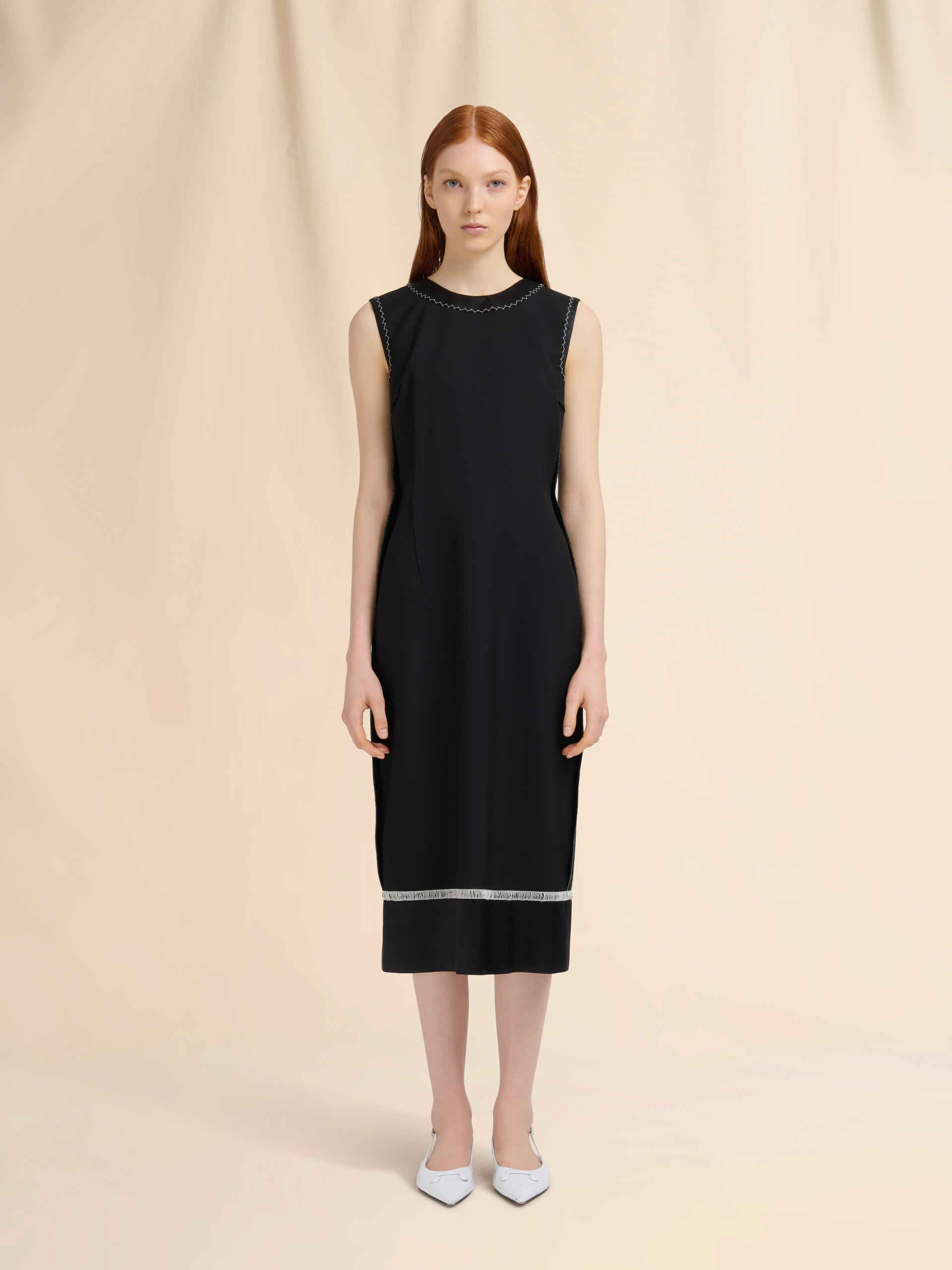 Black wool inside-out dress - Dresses - Image 2