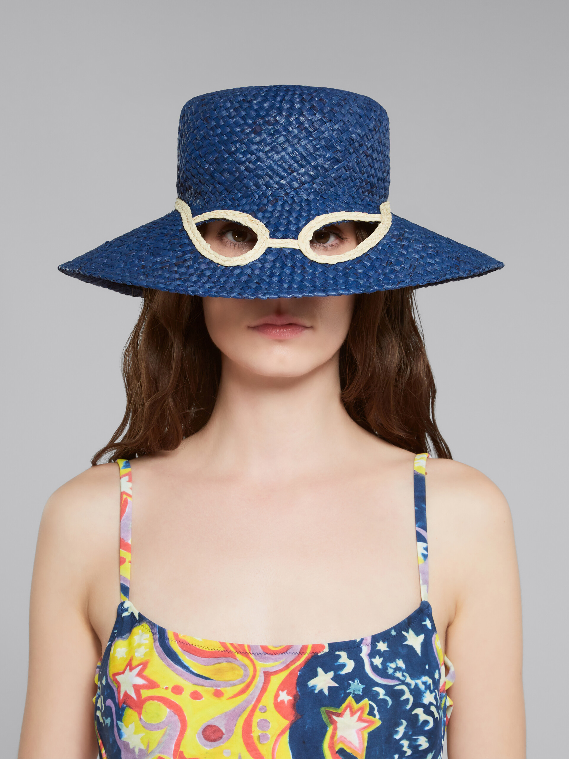 Marni x No Vacancy Inn - Blue hat in raffia with cut-outs - Hats - Image 2