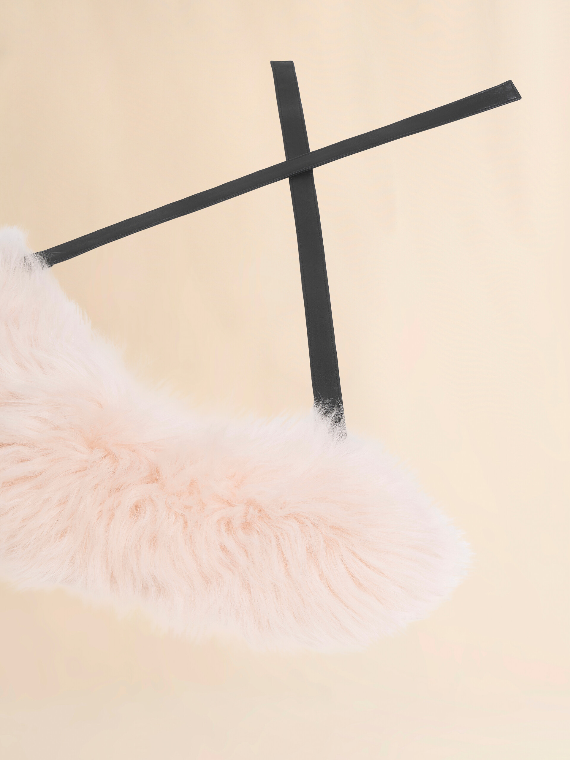Pink shearling collar - Other accessories - Image 3