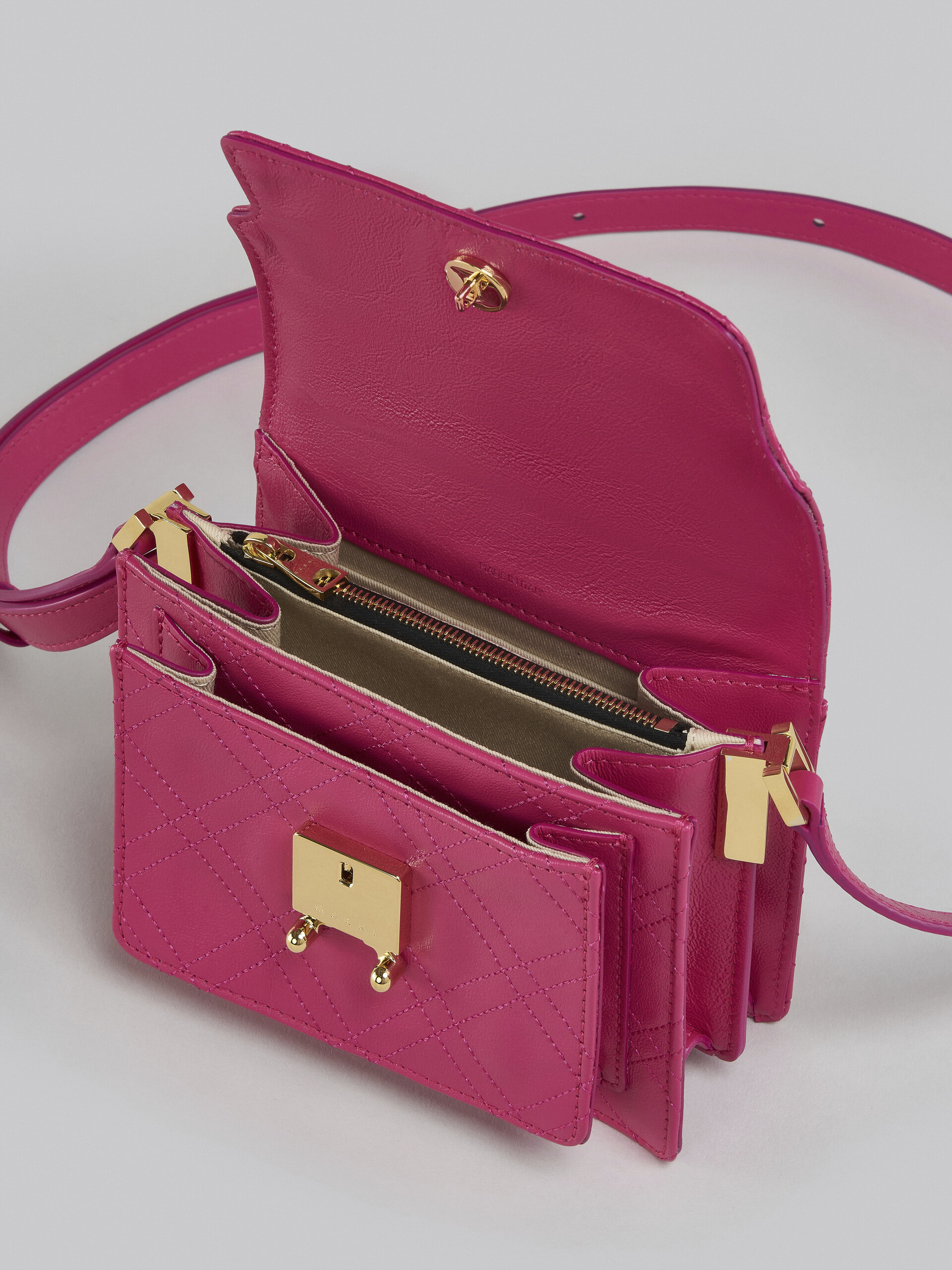 Trunk Soft Mini Bag in fuchsia leather - Shoulder Bag - Image 4