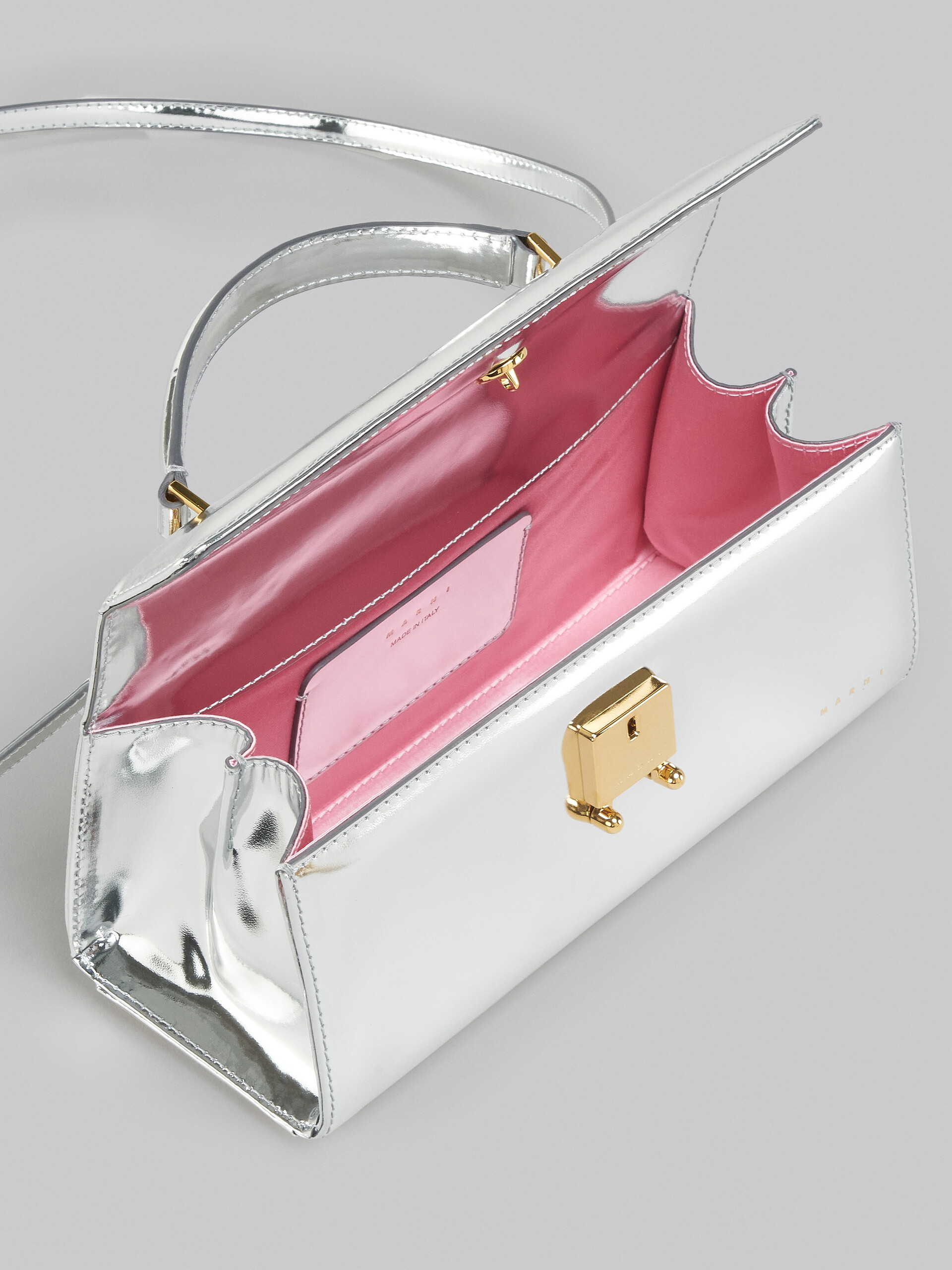 Relativity Medium Bag in silver mirrored leather - Handbags - Image 3