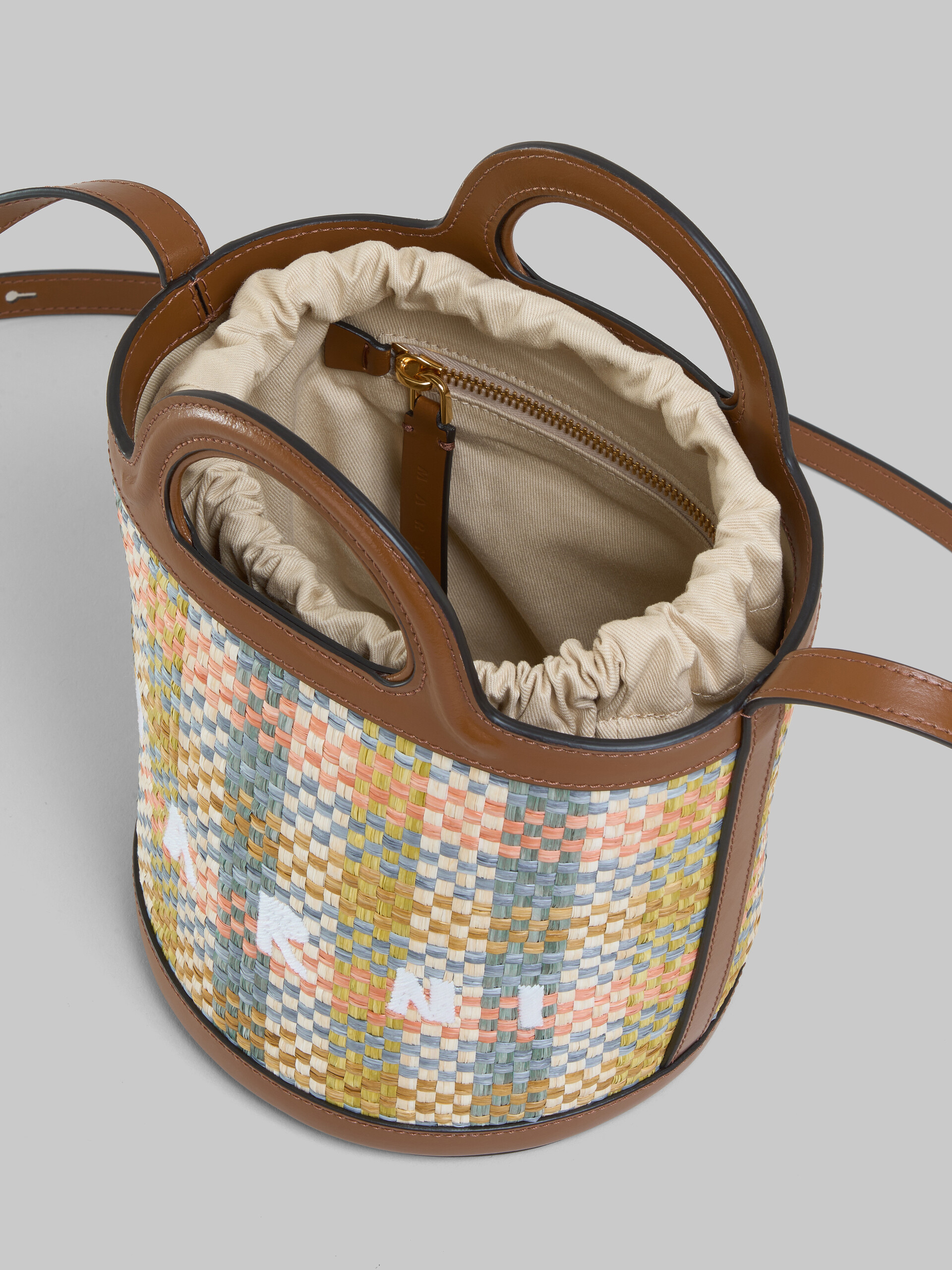 Tropicalia small bucket bag in brown leather and checked raffia-effect fabric - Shoulder Bags - Image 4