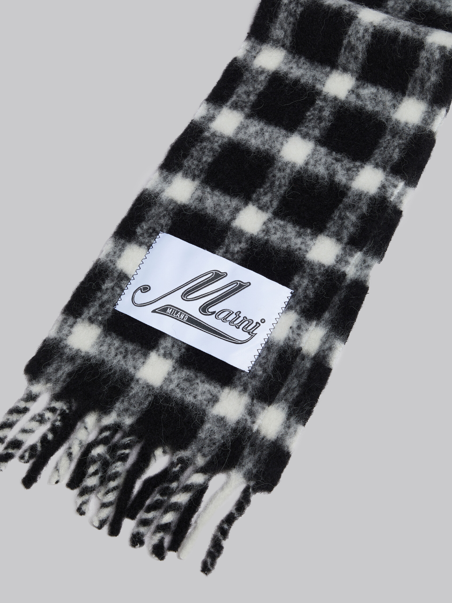 Black checked alpaca scarf - Scarves - Image 4