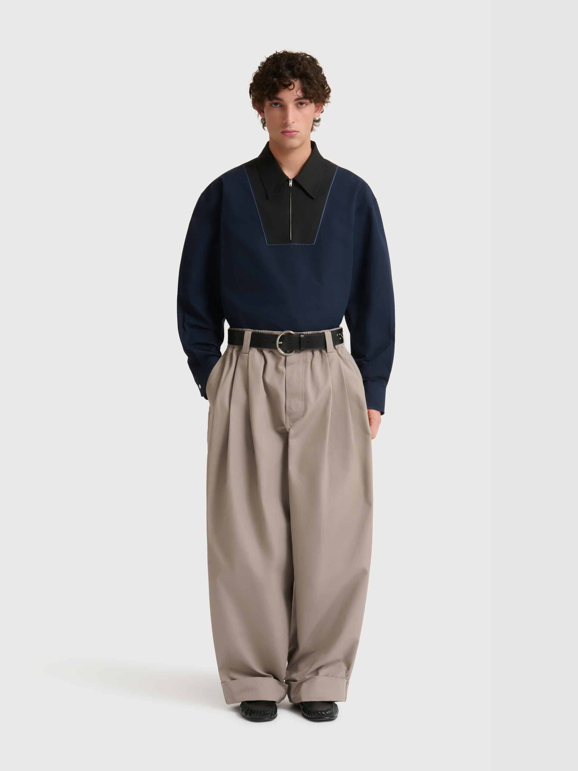 Grey canvas trousers with pleats - Pants - Image 2