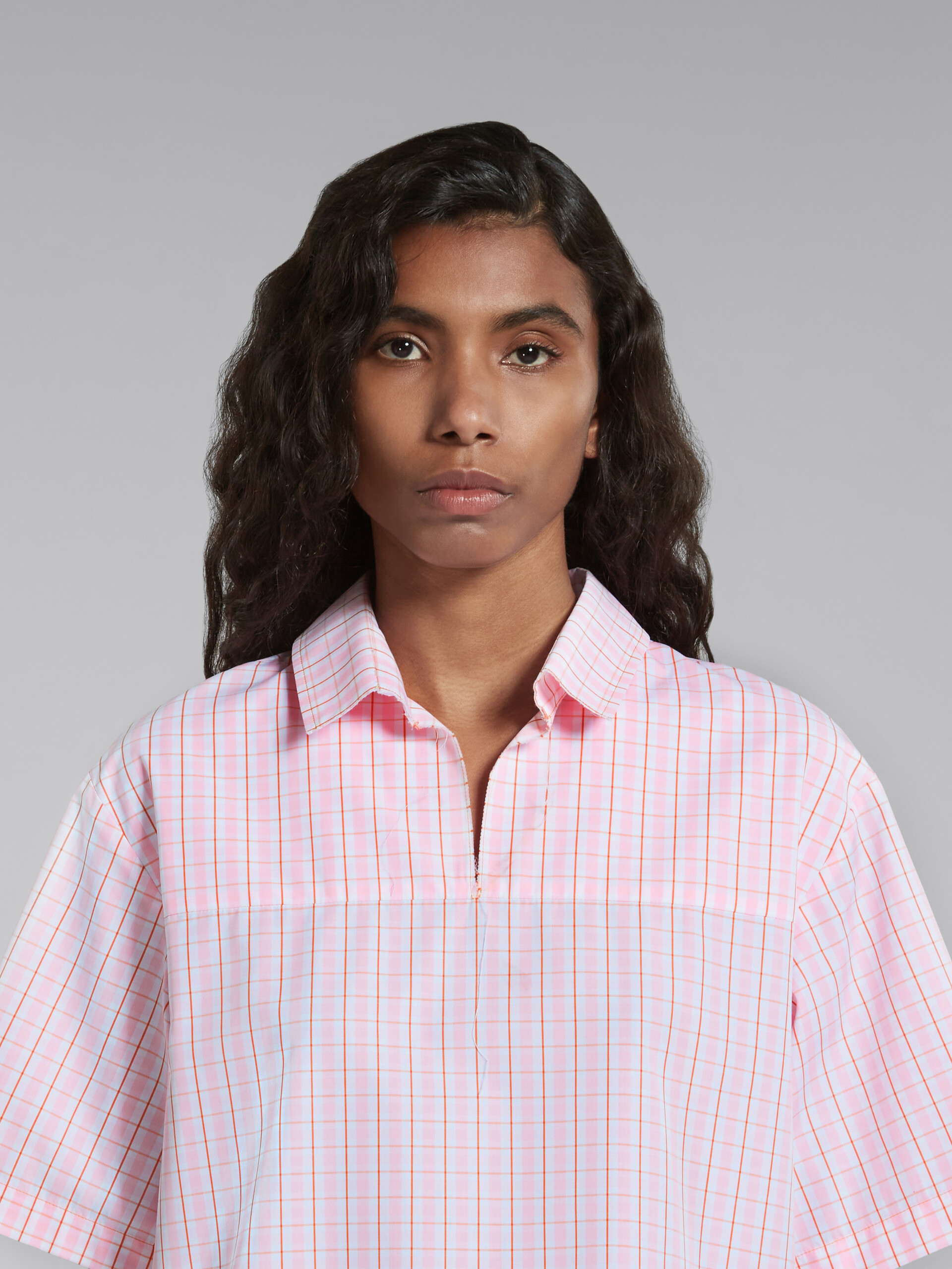 Pink checked blouse with back polo opening - Shirts - Image 4