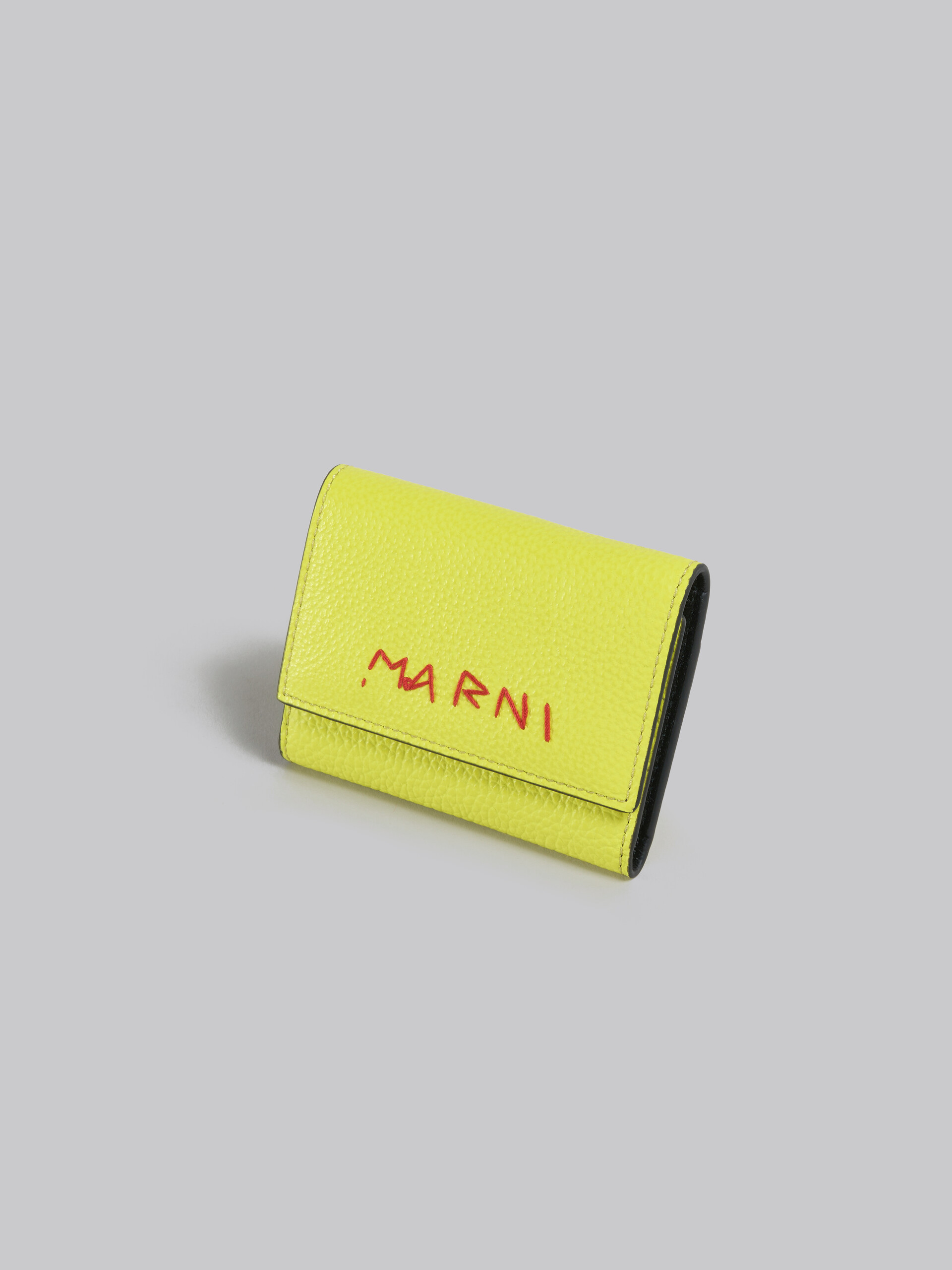 ピンク レザー製キーホルダー、マルニメンディング装飾 - キーホルダー - Image 3