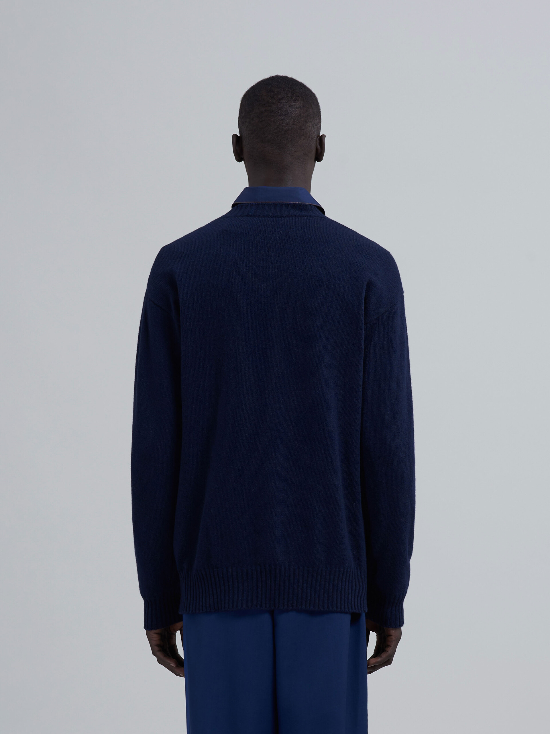 Blue black recycled cashmere sweater - Pullovers - Image 3