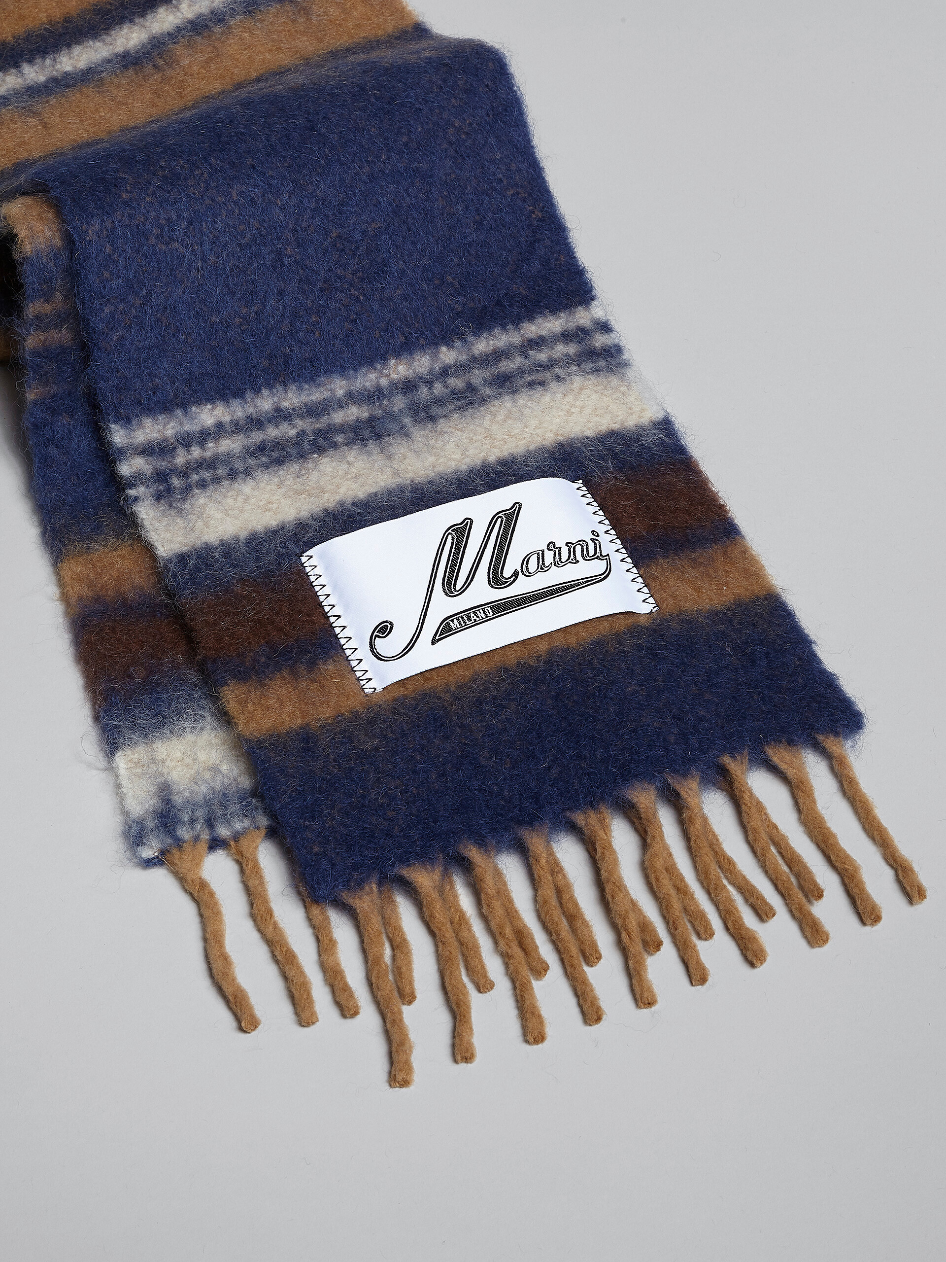 Sciarpa di lana a righe blu - Sciarpe - Image 4