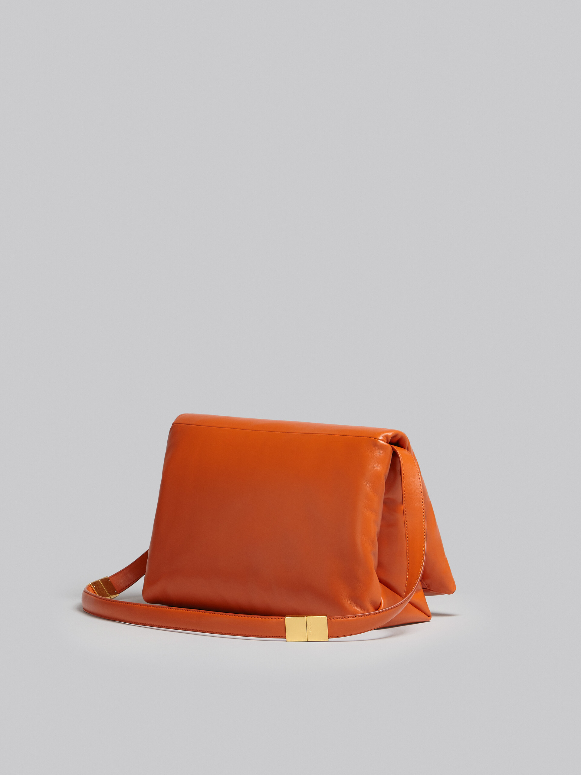 Large orange calsfkin Prisma bag - Shoulder Bag - Image 3