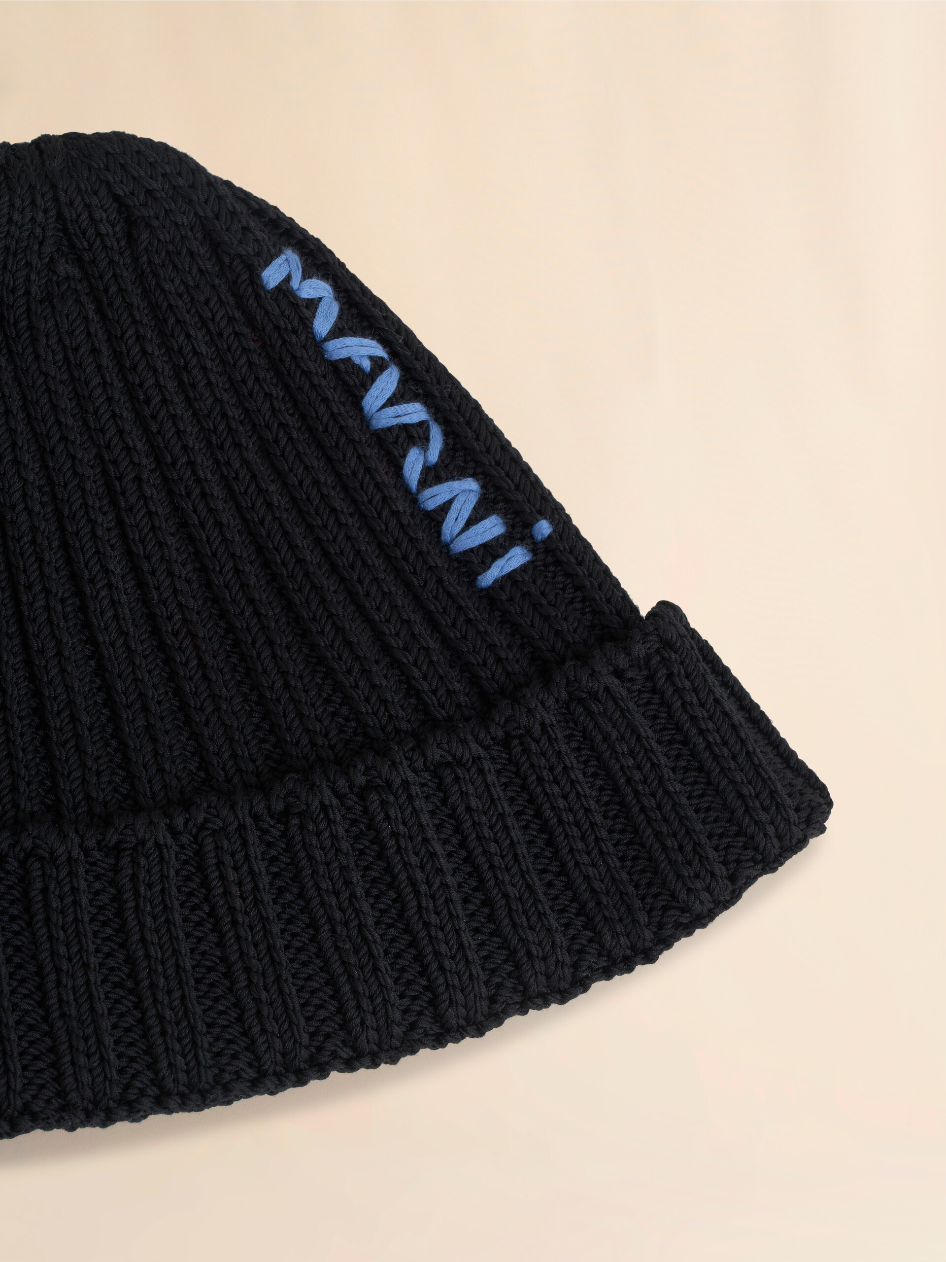 Black cotton beret with embroidered Marni logo - Hats - Image 3
