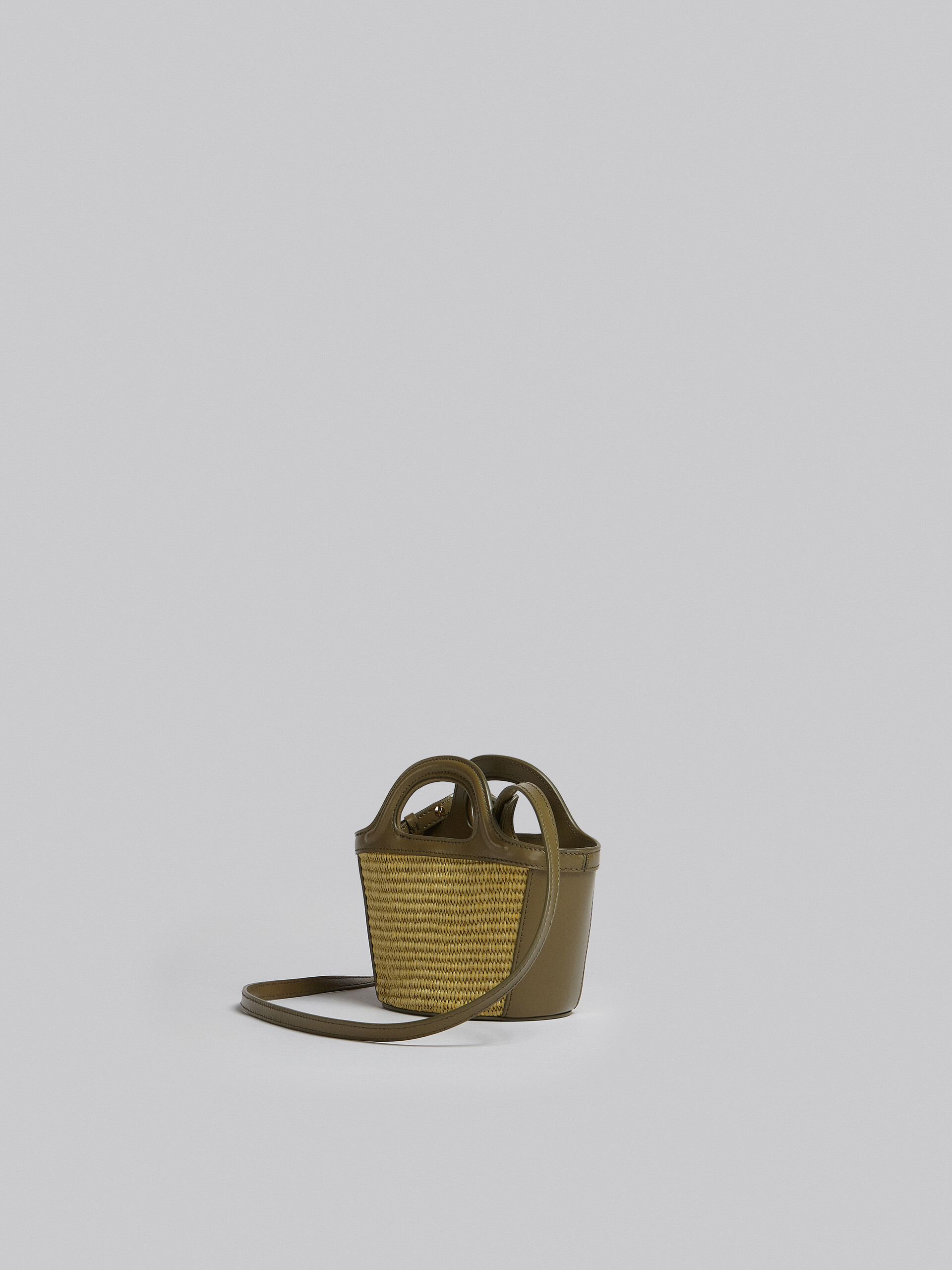 Tropicalia Micro Bag in green leather and raffia - Handbag - Image 3