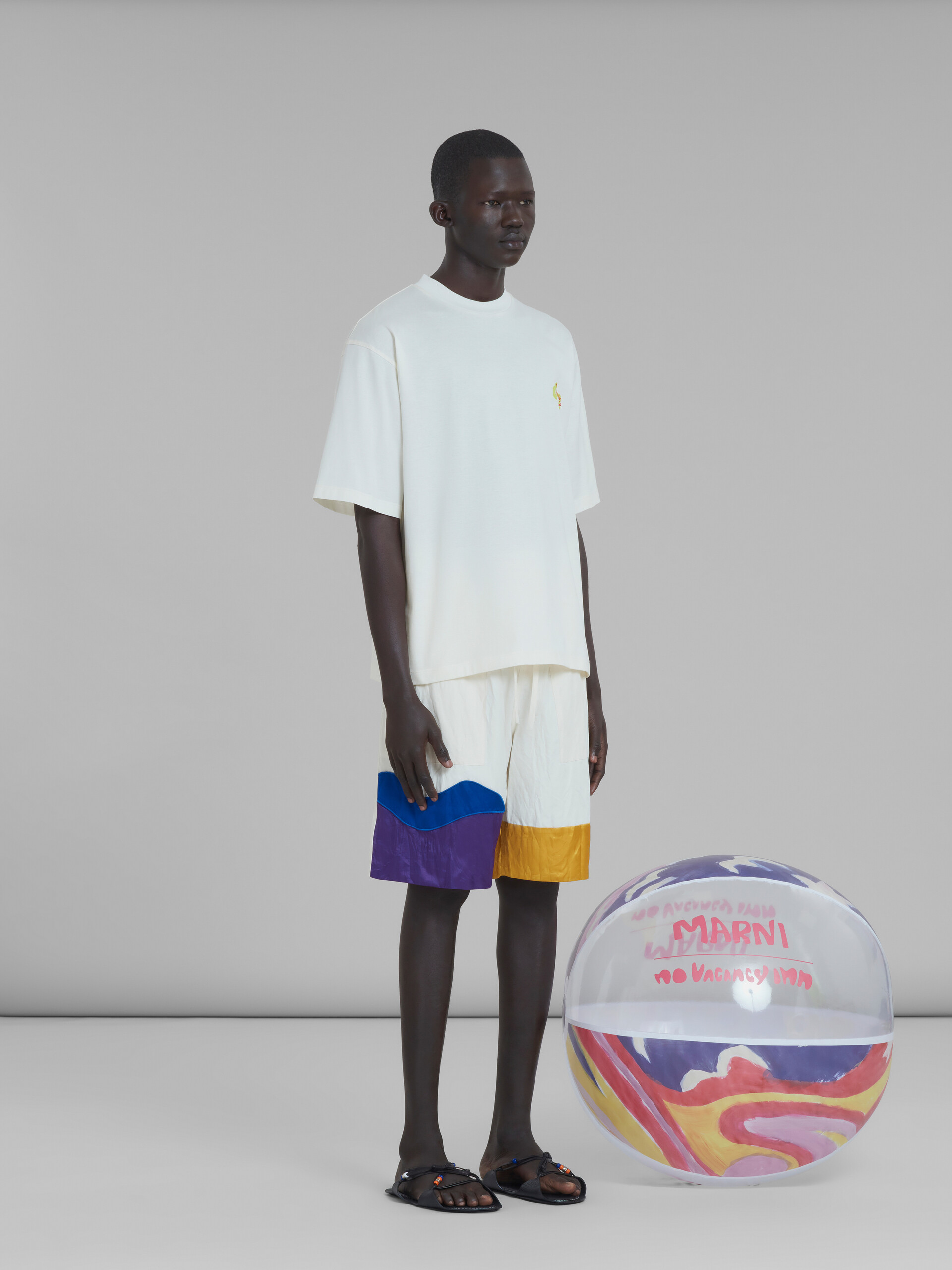 Marni x No Vacancy Inn - Inflatable ball with Galactic Paradise print - Other accessories - Image 6