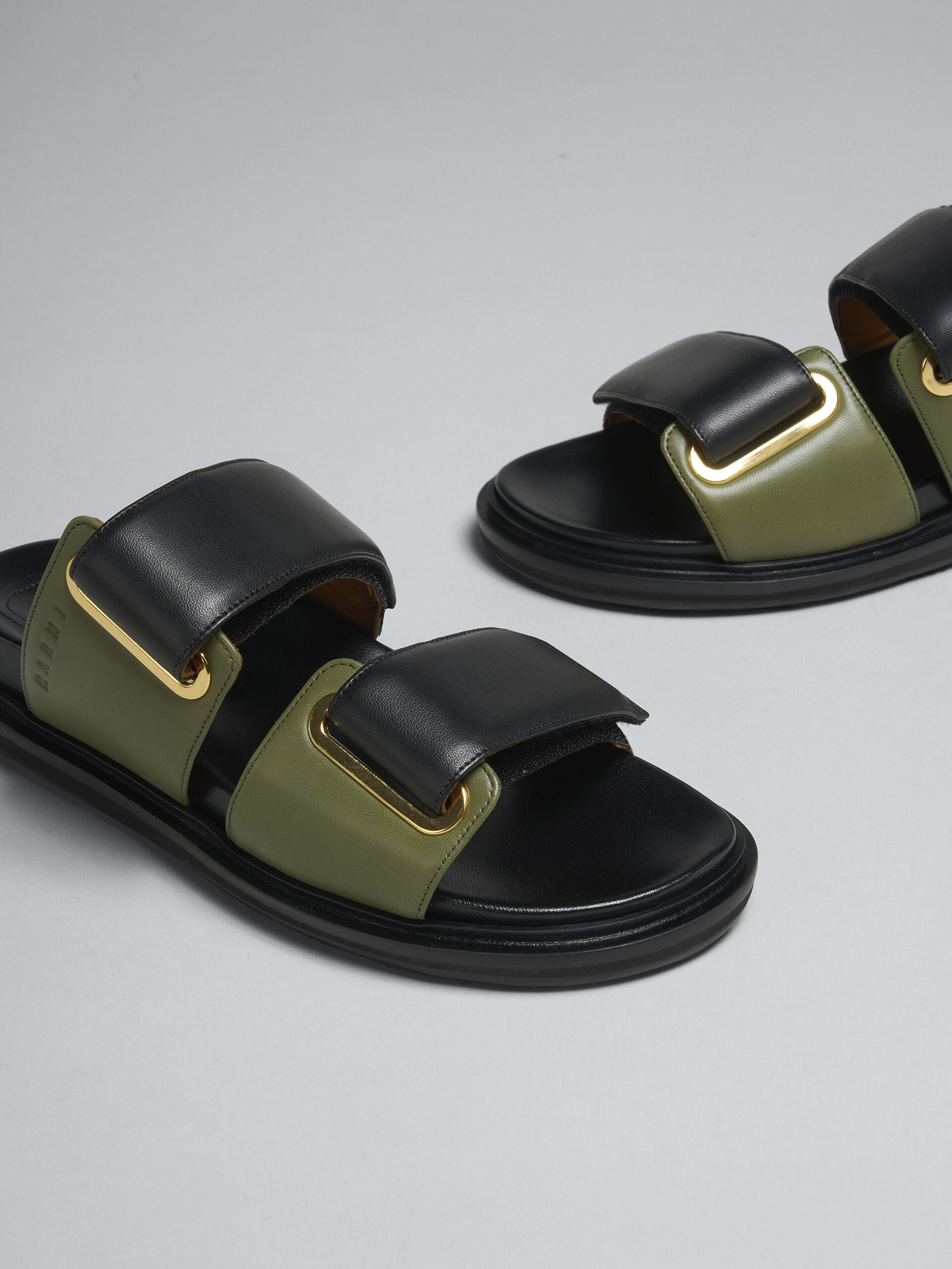 Black and green leather fussbett - Sandals - Image 5