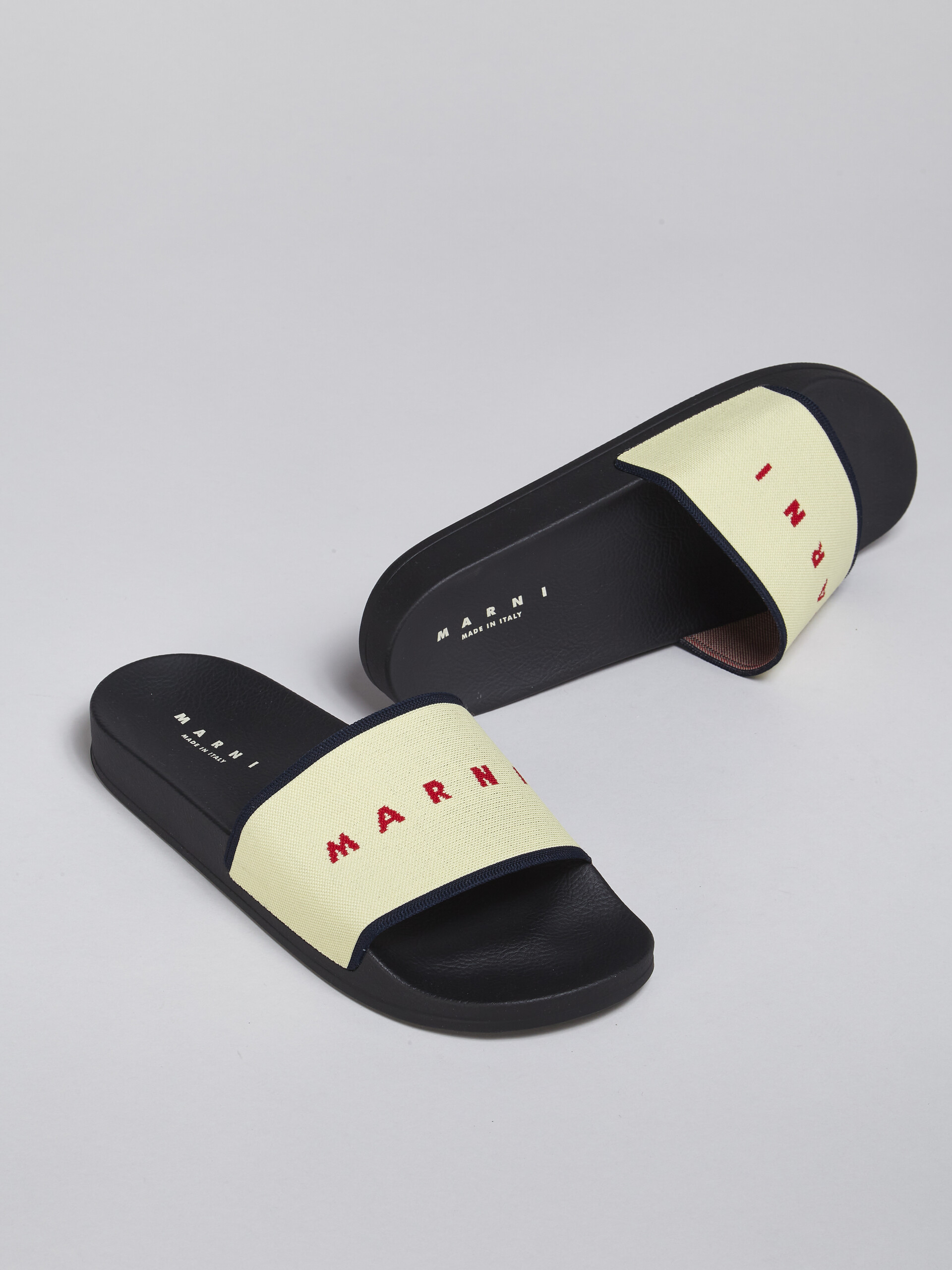 Beige logo jacquard rubber slide - Sandals - Image 5